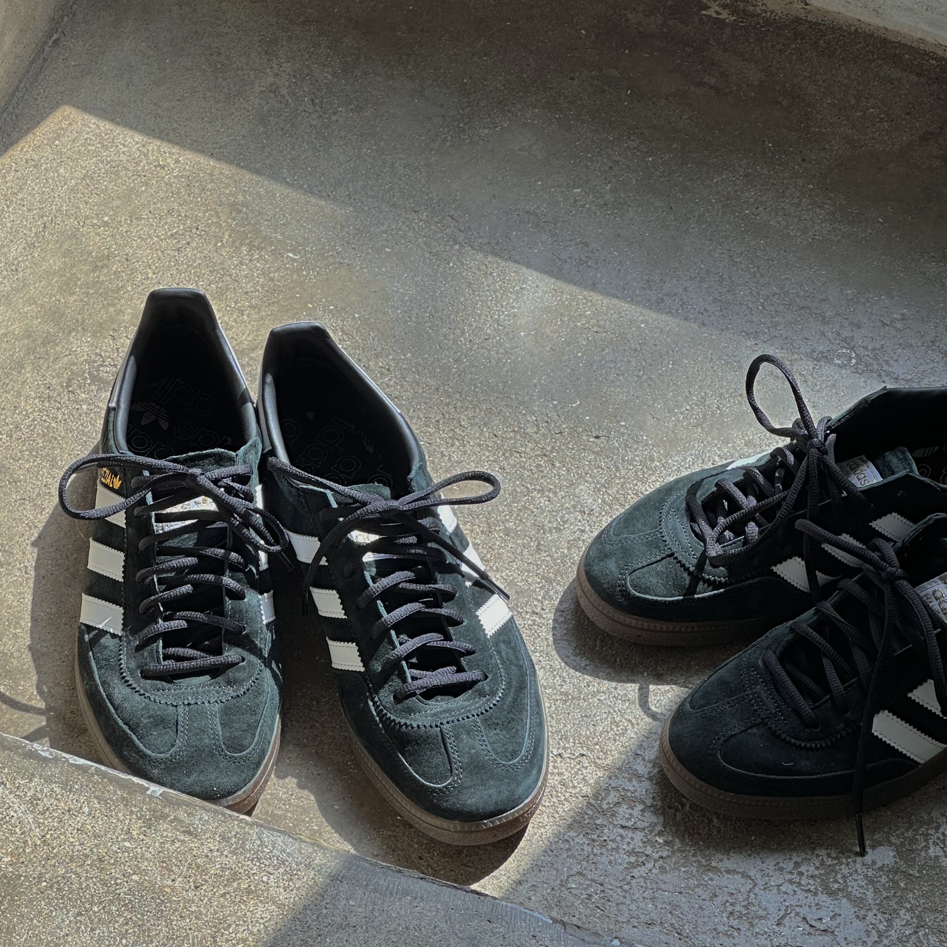 Adidas Spezial Handball Core Black 착용 스타일