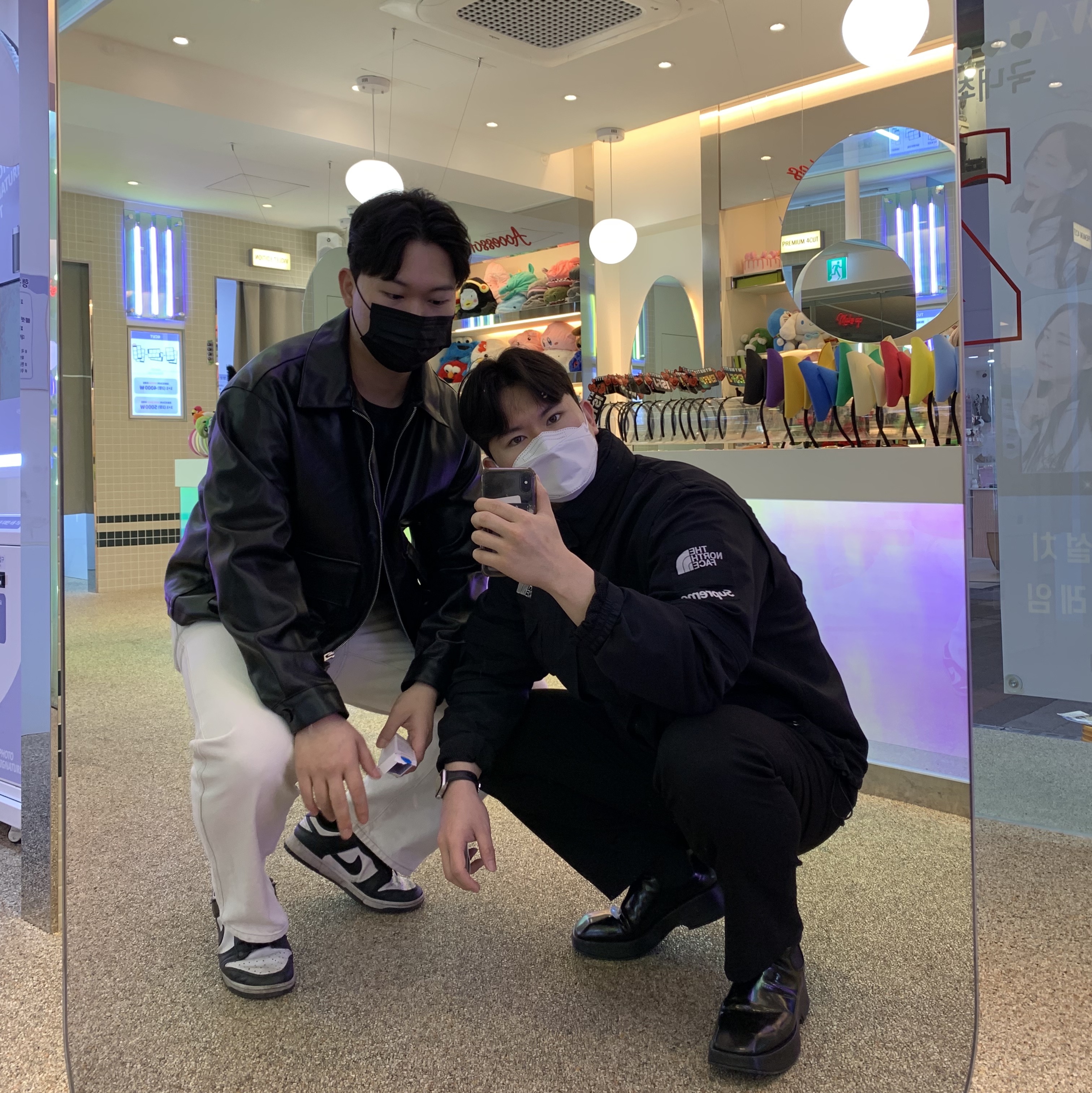 Supreme x The North Face Trekking Convertible Jacket Black - 22SS 착용 스타일 - 3