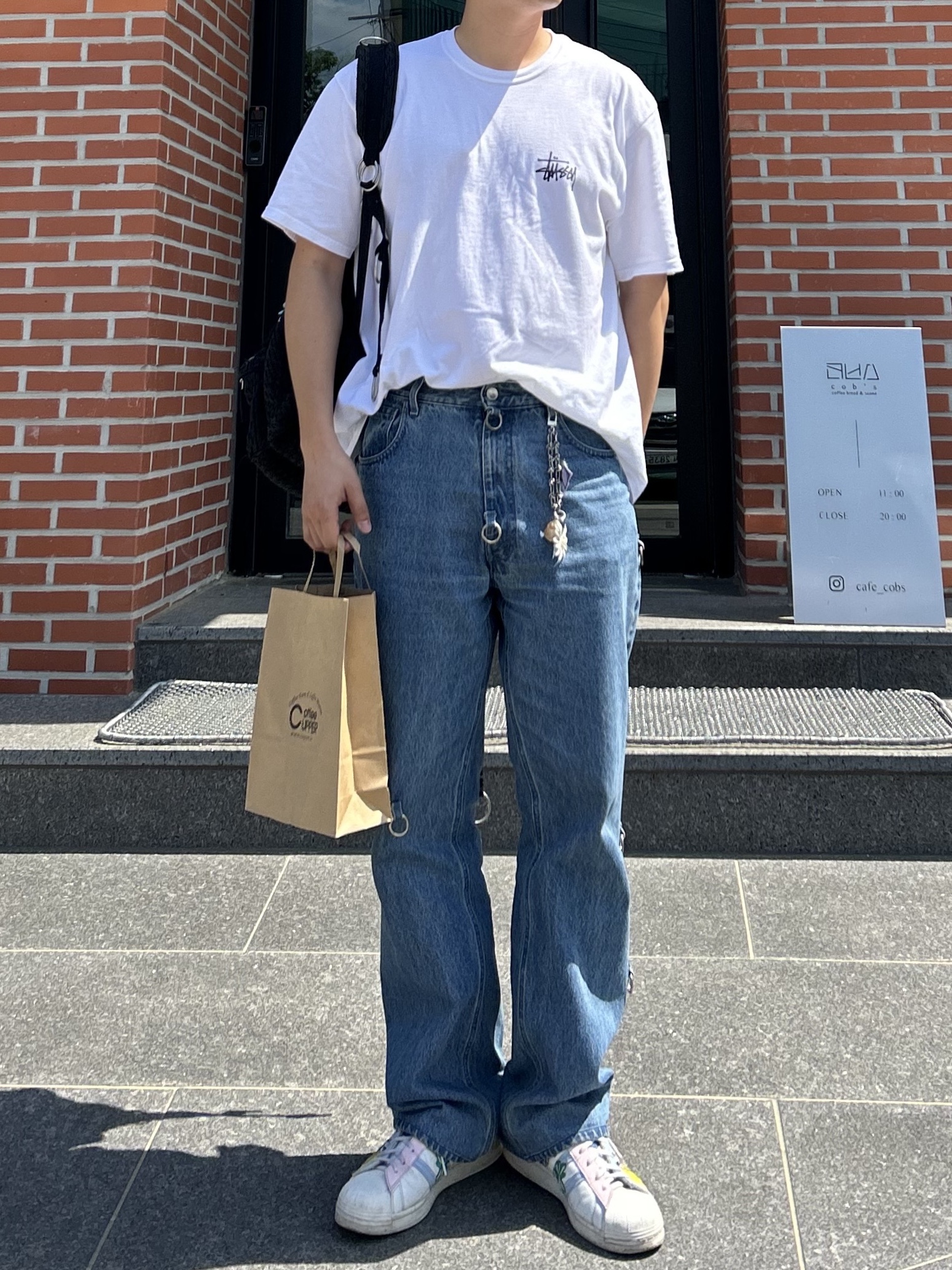 Stussy Ocean Dream T-Shirt White, Adidas x Sean Wotherspoon Superstar Superearth 착용 스타일