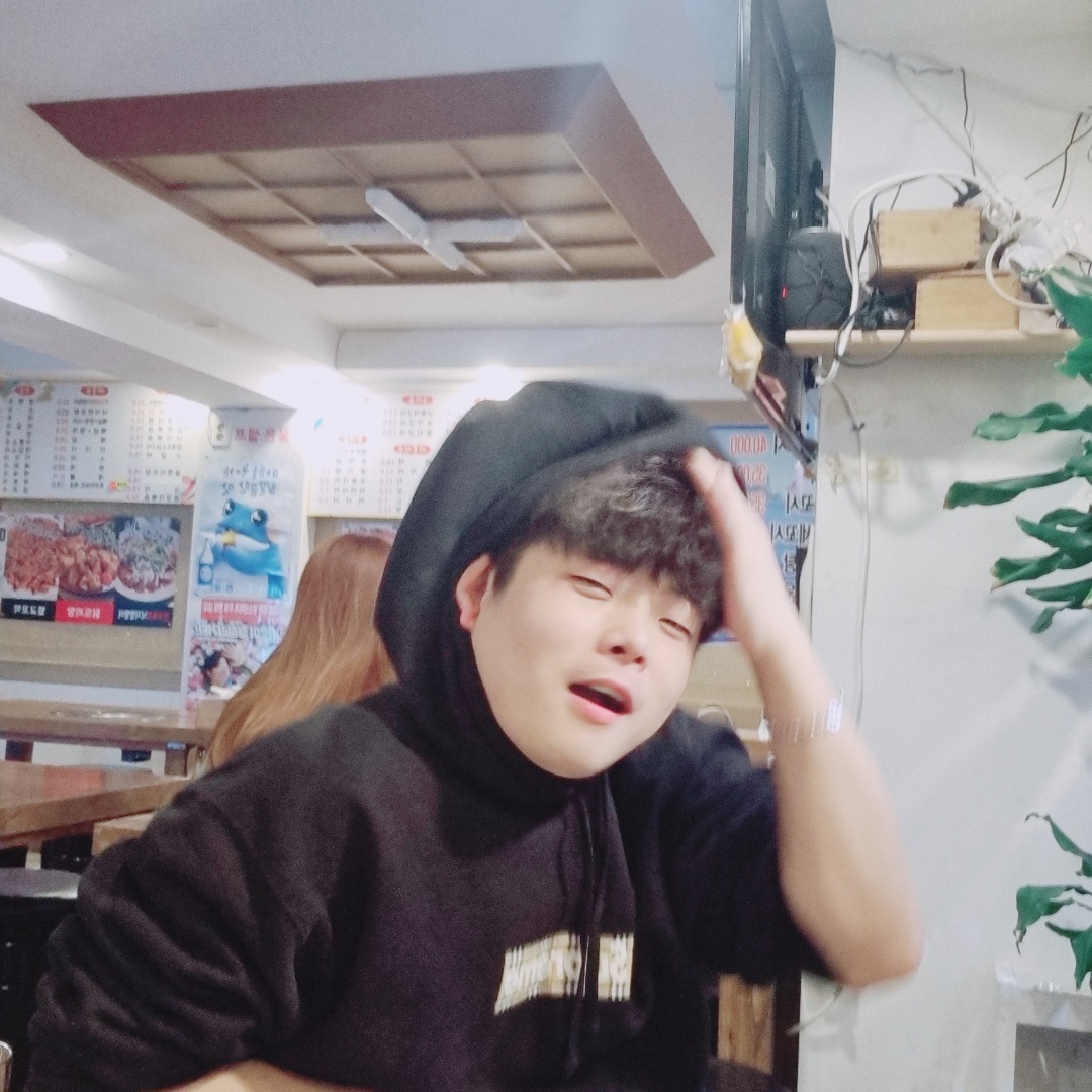 구찌 인터로킹 G 브레이슬릿 실버, 슈프림 x 버버리 박스로고 후드 스웨트셔츠 블랙 - 22SS 착용 스타일