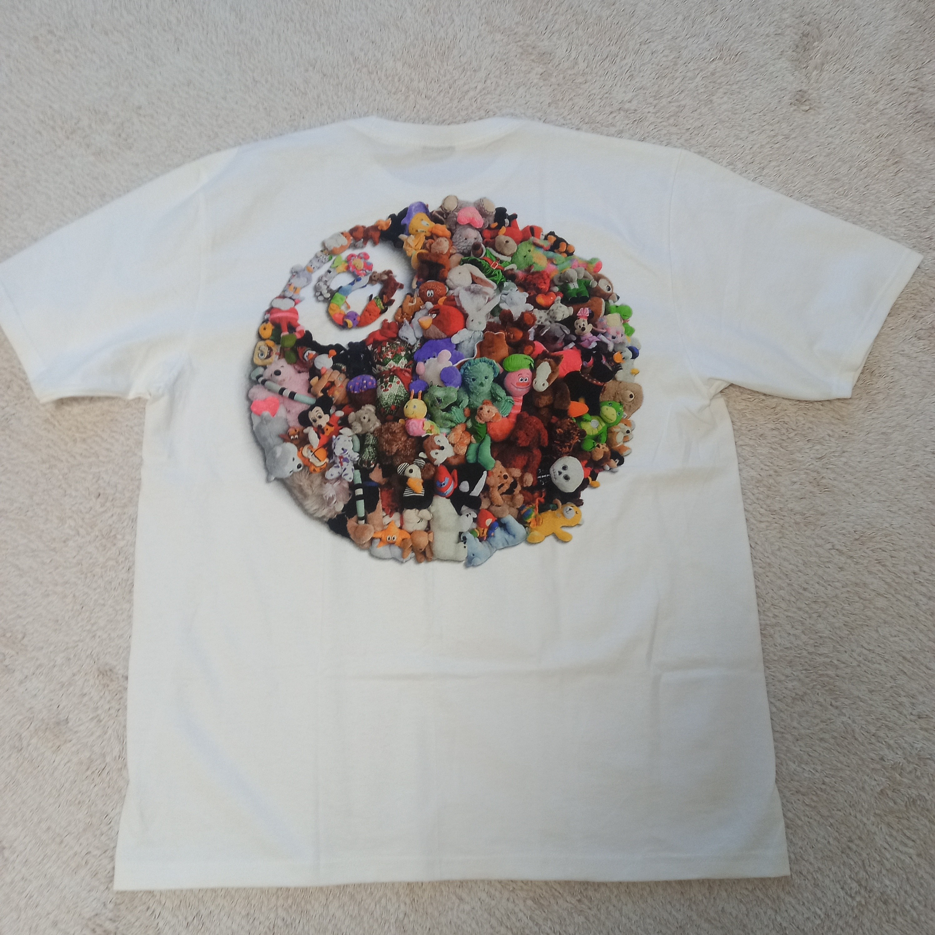 Stussy Plush T-Shirt White 착용 스타일