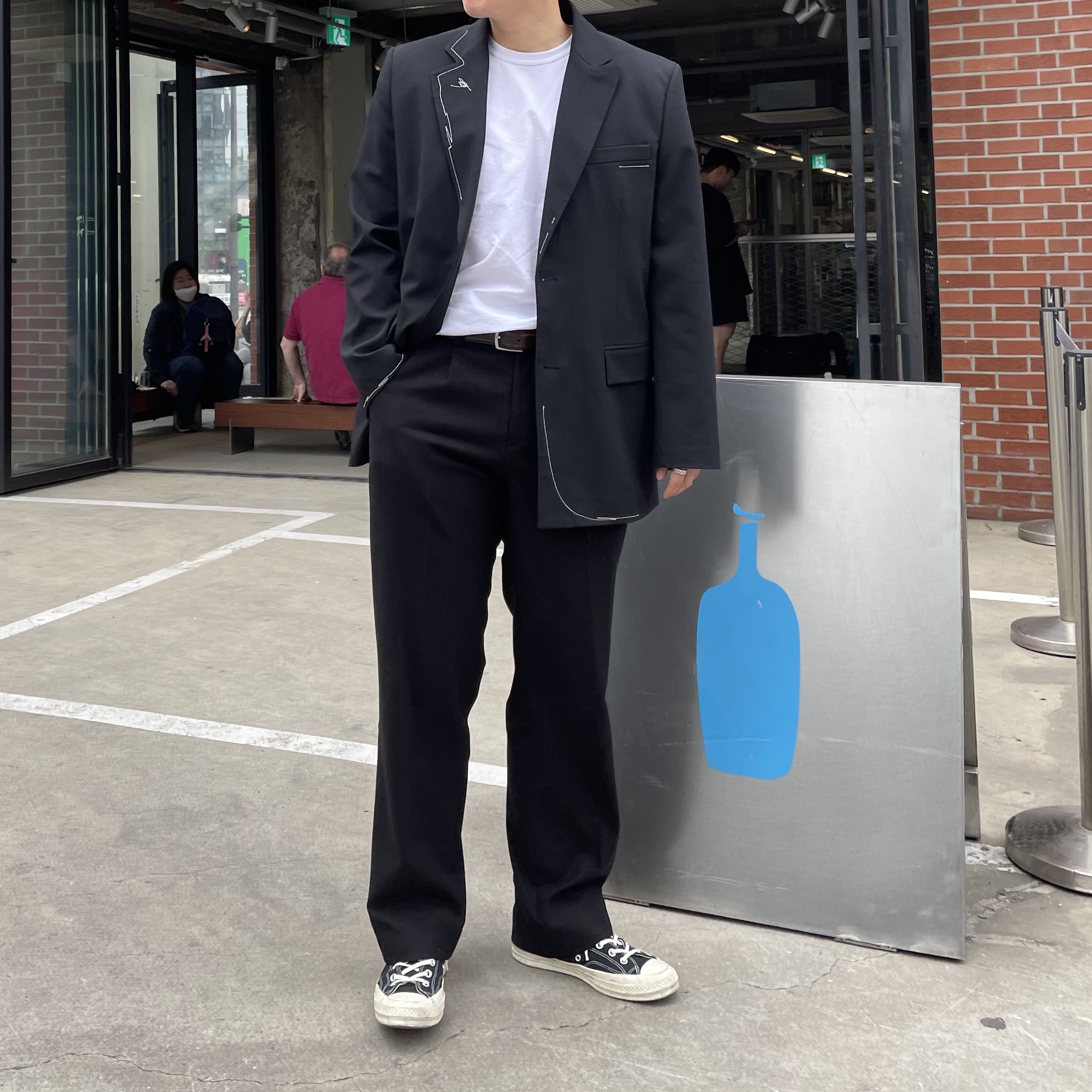 Zara x Ader Error Oversized Blazer Black, Converse x Play Comme des Garcons Chuck 70 Ox Black 착용 스타일 - 2