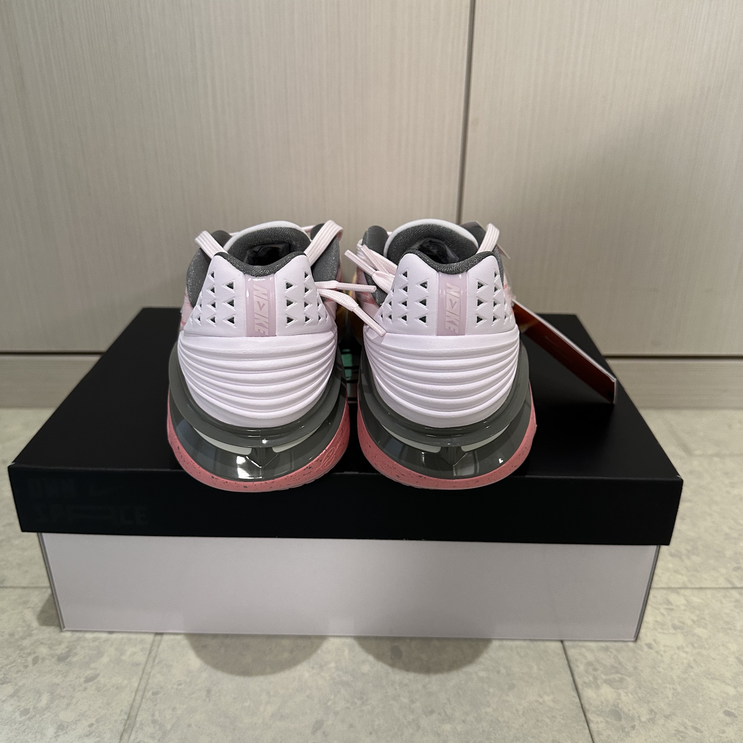 Nike Air Zoom GT Cut 2 Pearl Pink 착용 스타일 - 4