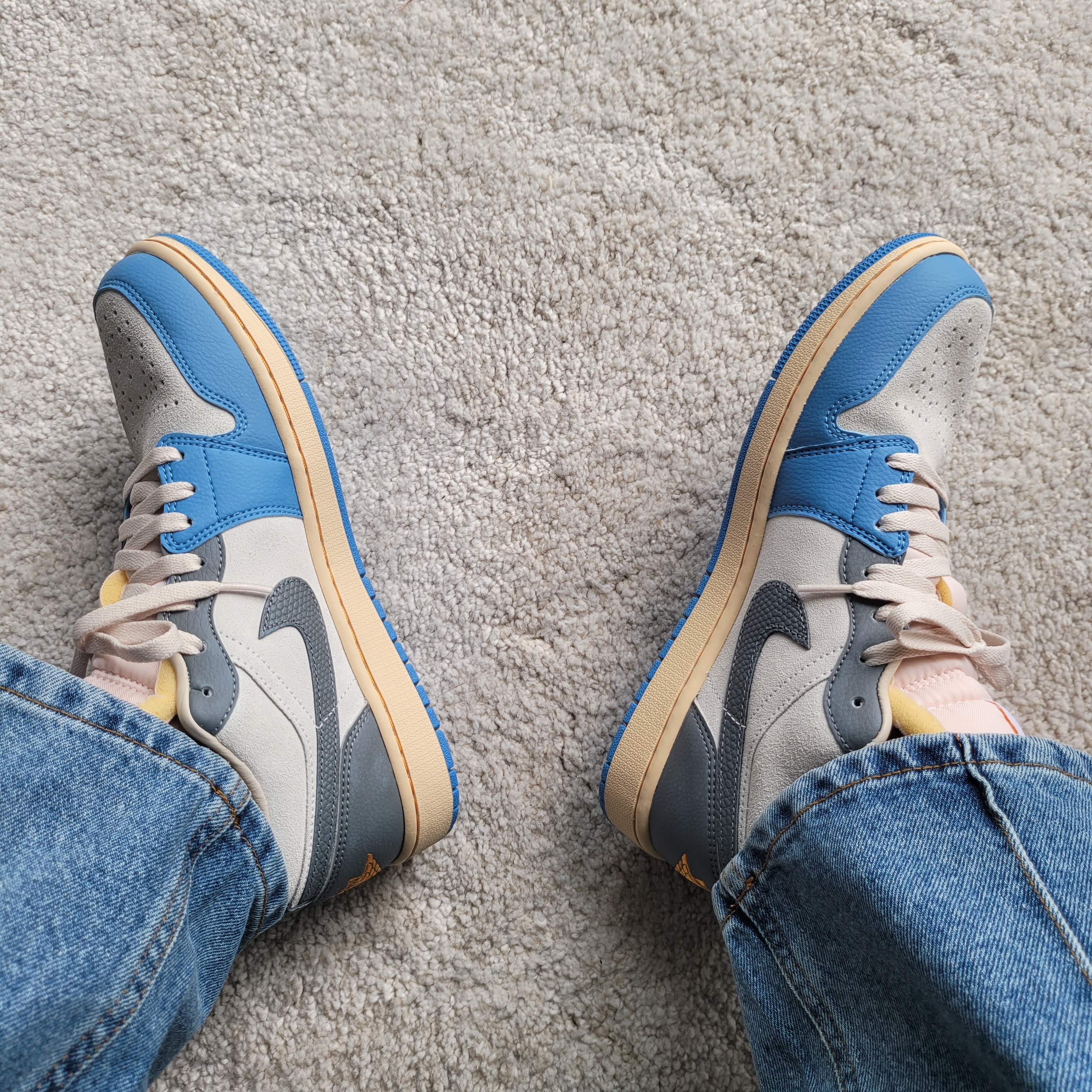 Jordan 1 Low SE Tokyo 96 착용 스타일