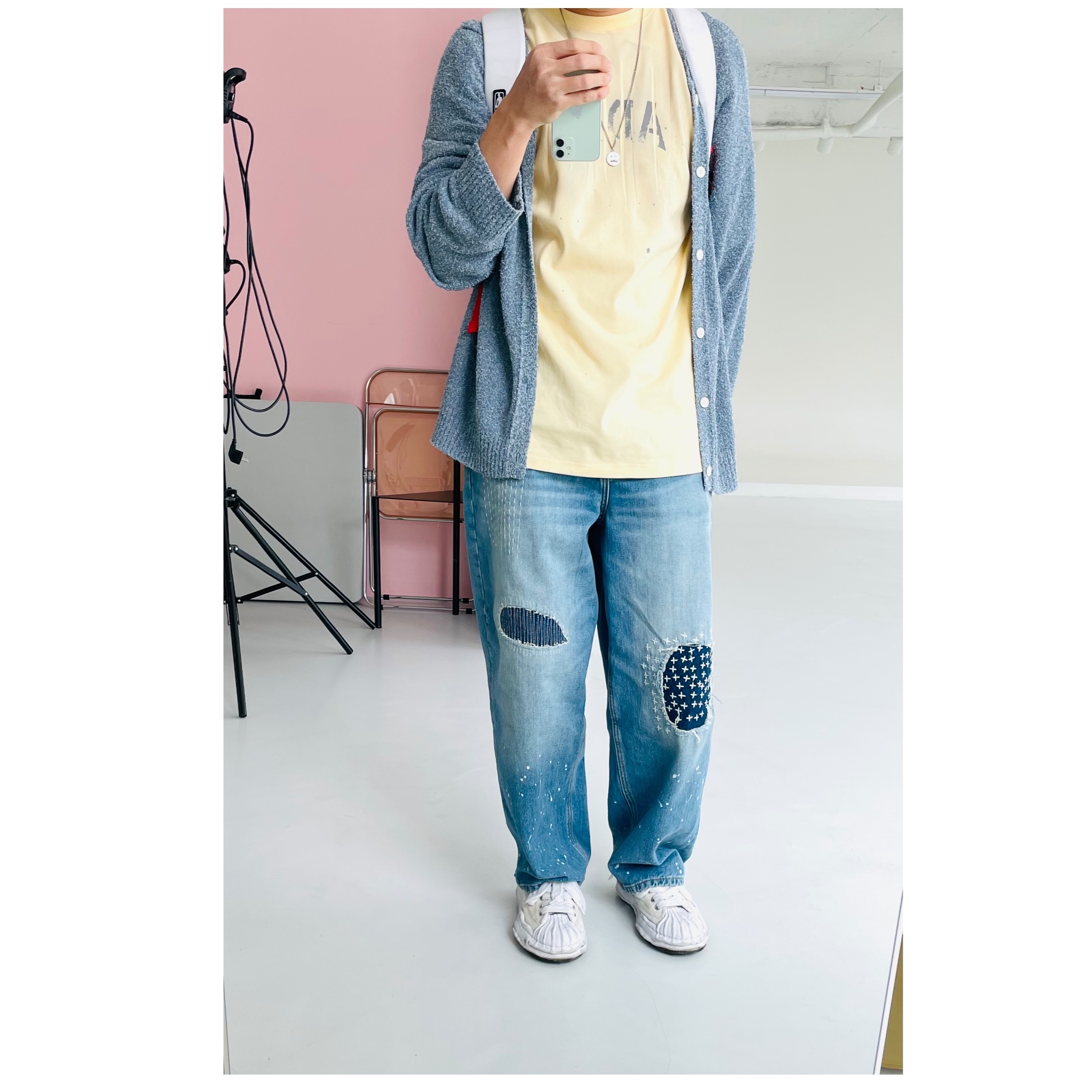 Maison Mihara Yasuhiro Blakey OG Sole Canvas Low-top Sneakers White, Zara x Ader Error Patchwork Jeans Blue 착용 스타일