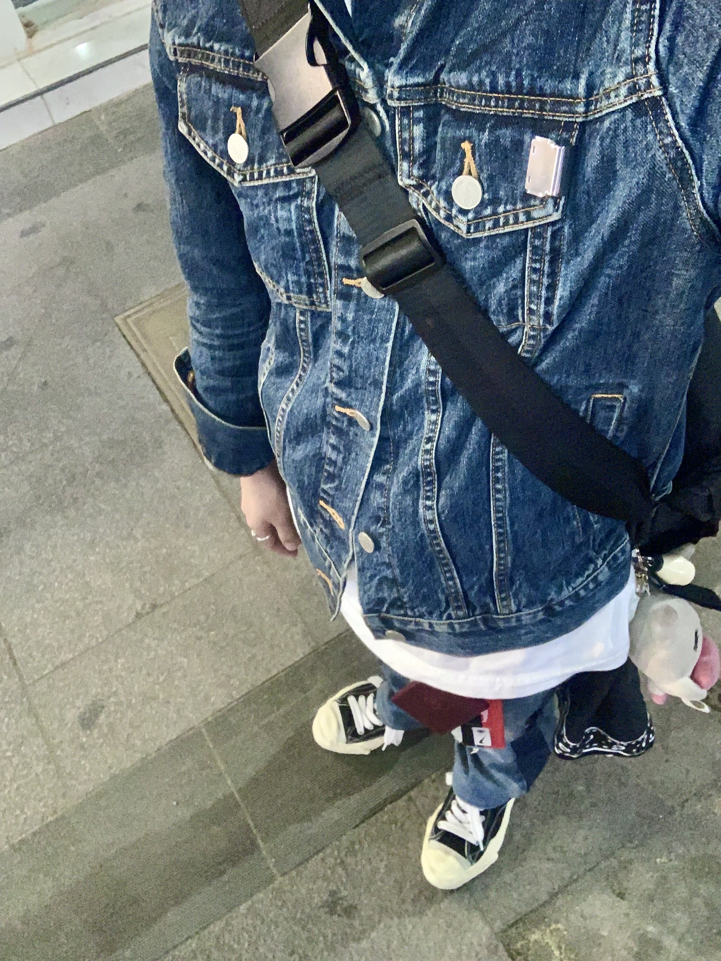 Peaceminusone Slider Clip #1 Silver, Maison Mihara Yasuhiro Hank VL OG Sole Canvas Low-top Sneakers Black 착용 스타일 - 1