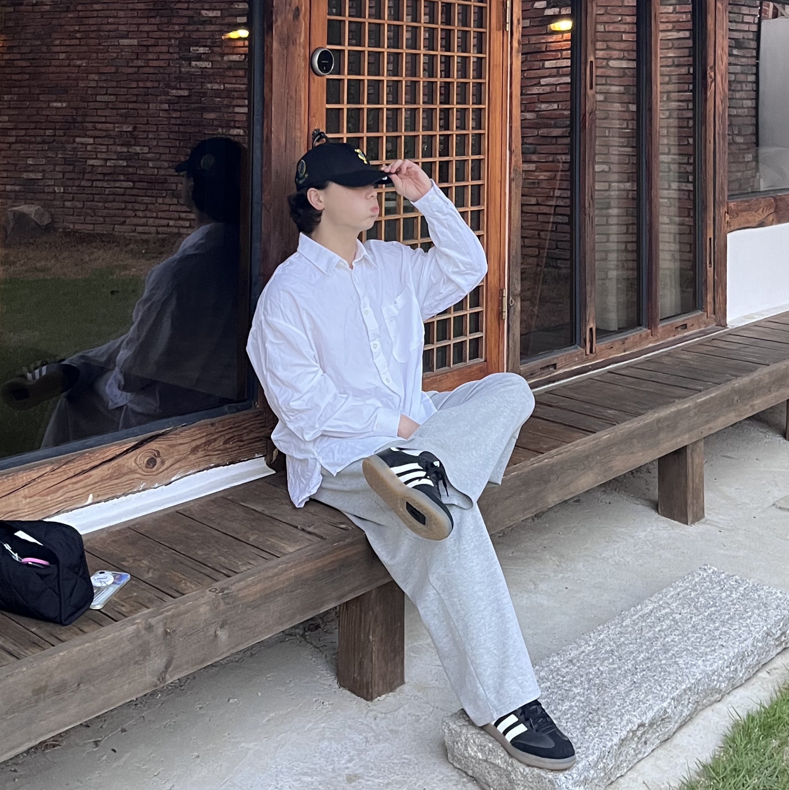 Adidas Velosamba Cycling Core Black Core White, Thisisneverthat x Grateful Dead Dancing Bear Cap Off Black 착용 스타일