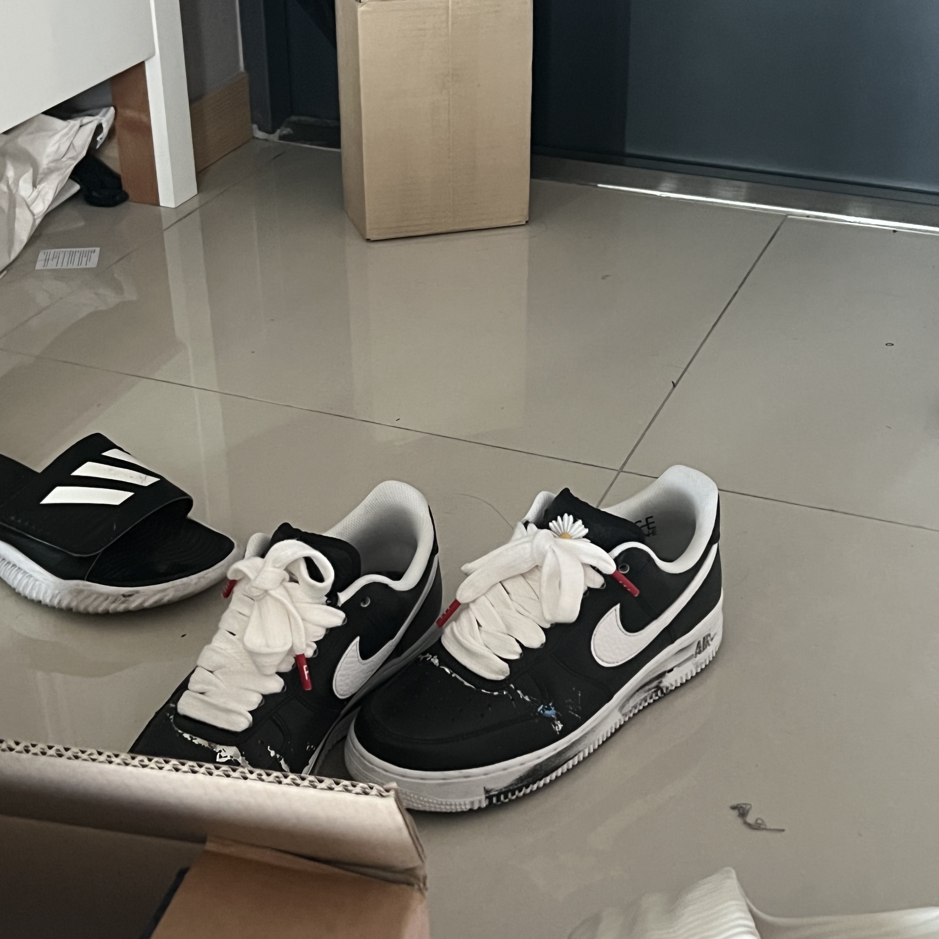 Nike x Peaceminusone Air Force 1 Low Para-Noise 착용 스타일 - 3