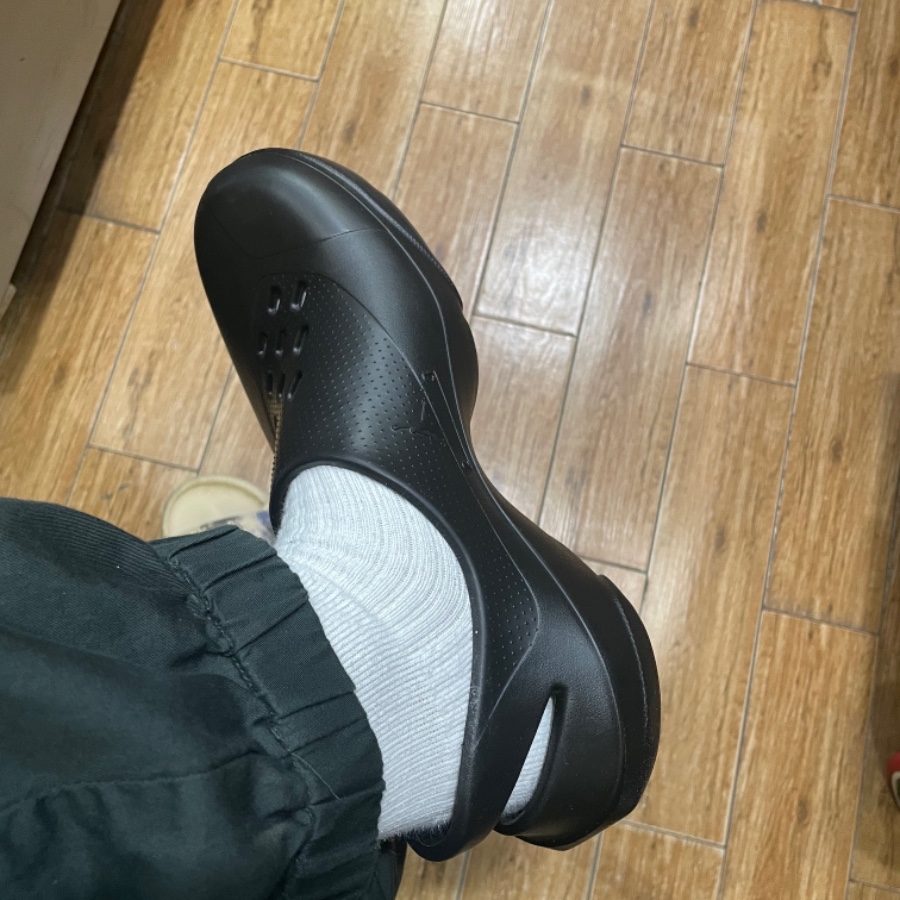 Jordan System .23 Black 착용 스타일 - 2