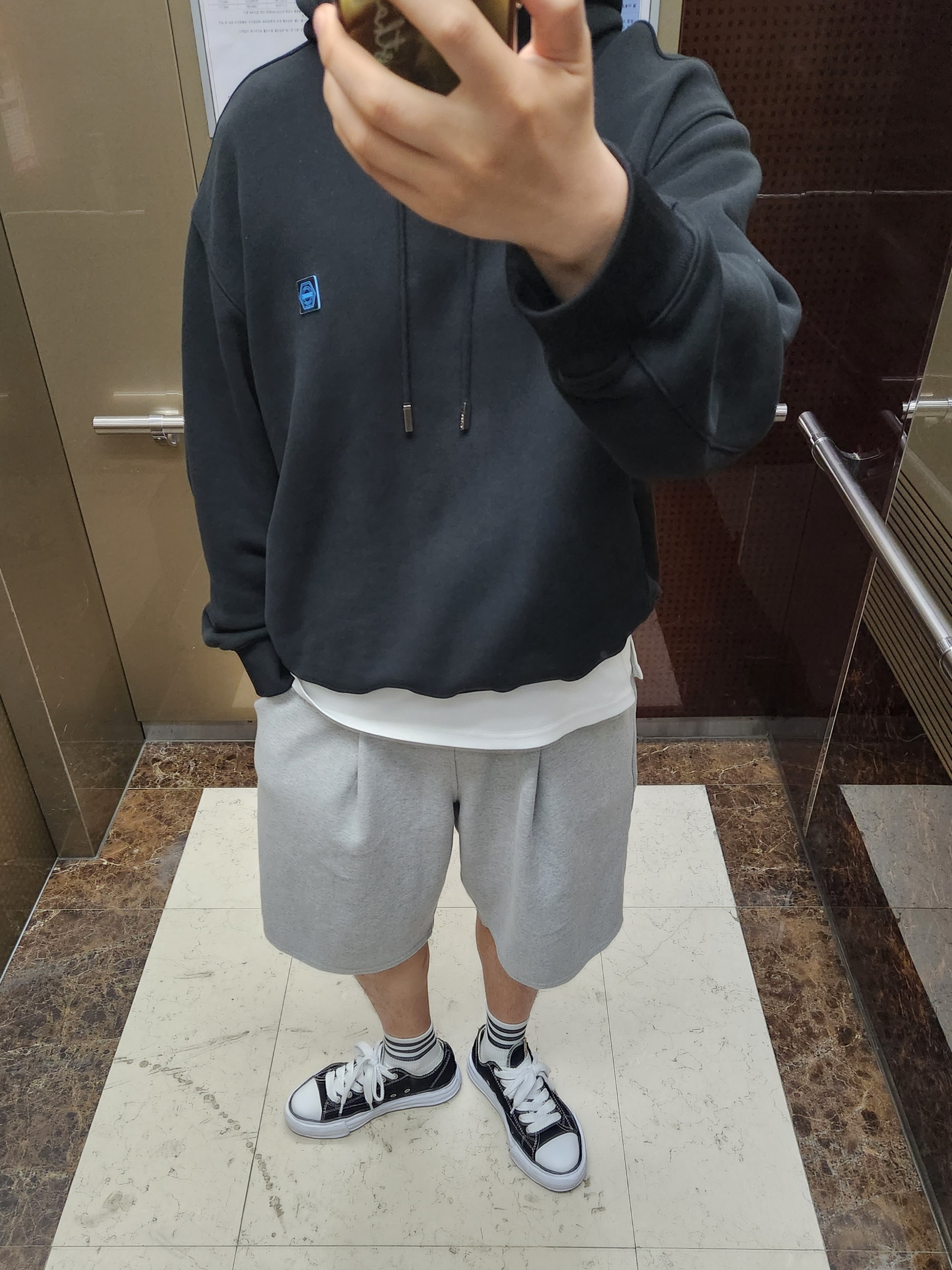 Maison Mihara Yasuhiro Peterson OG Sole Canvas Low Sneakers Black 착용 스타일