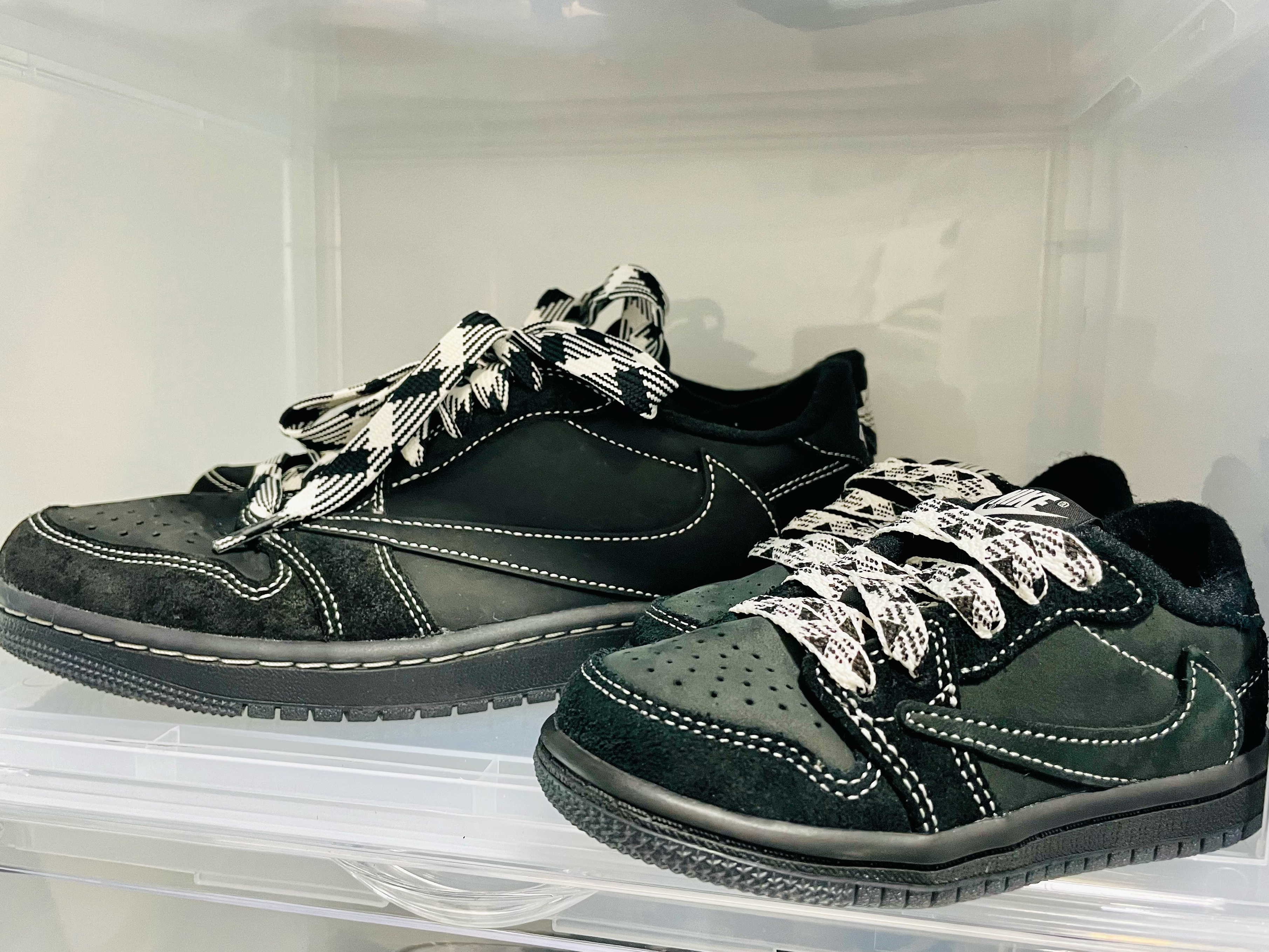 Jordan 1 x Travis Scott Retro Low OG SP Black Phantom, (TD) Jordan 1 x Travis Scott Retro Low OG SP Black Phantom 착용 스타일