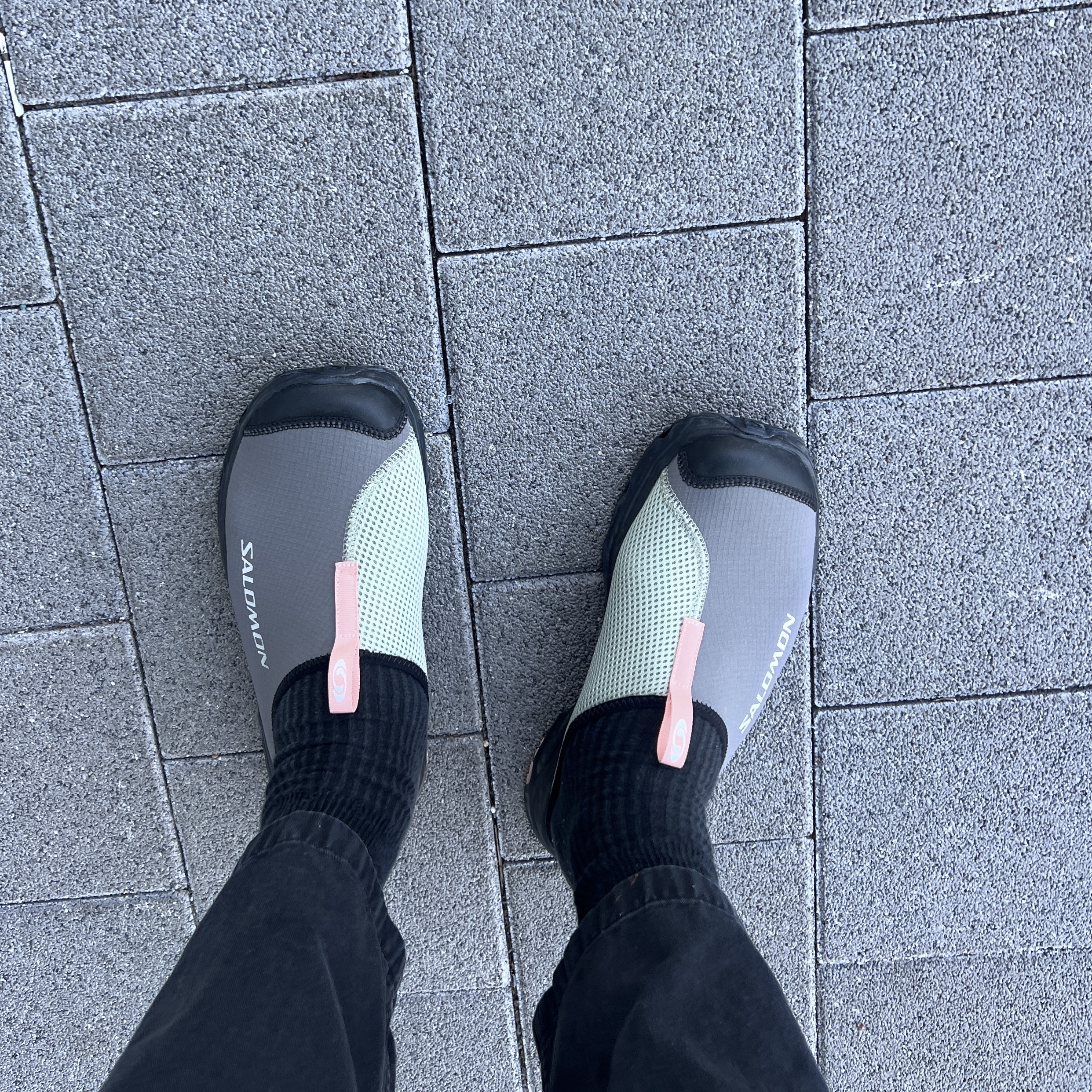 Salomon RX Slide 3.0 Pewter 착용 스타일