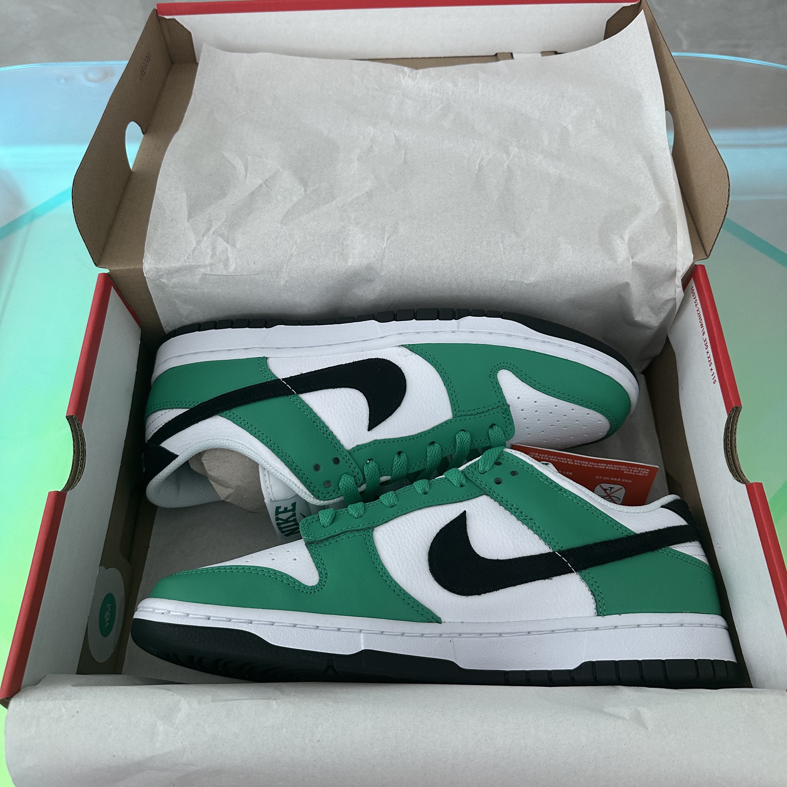 Nike Dunk Low White Green 착용 스타일