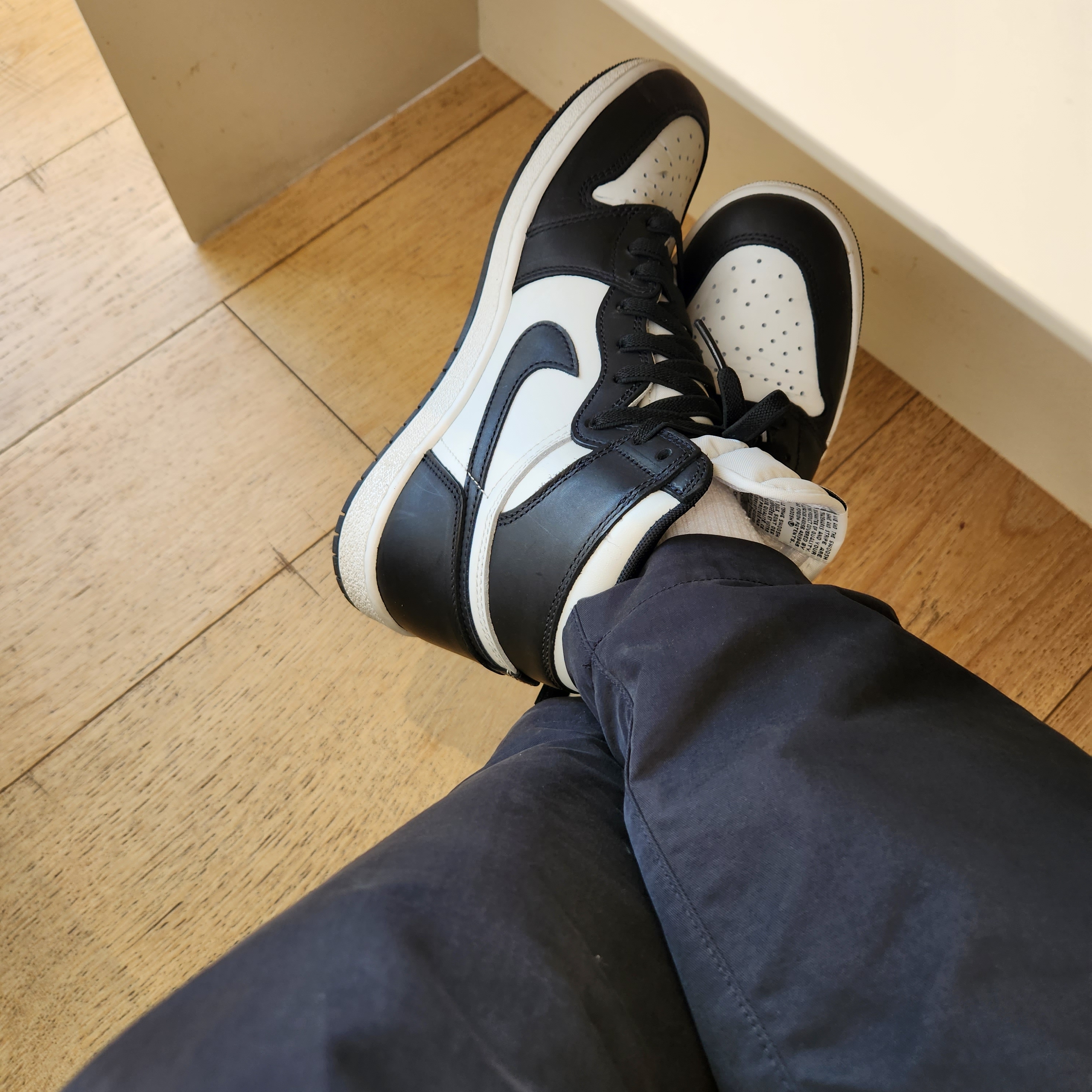 Jordan 1 High 85 Black White 착용 스타일 - 1