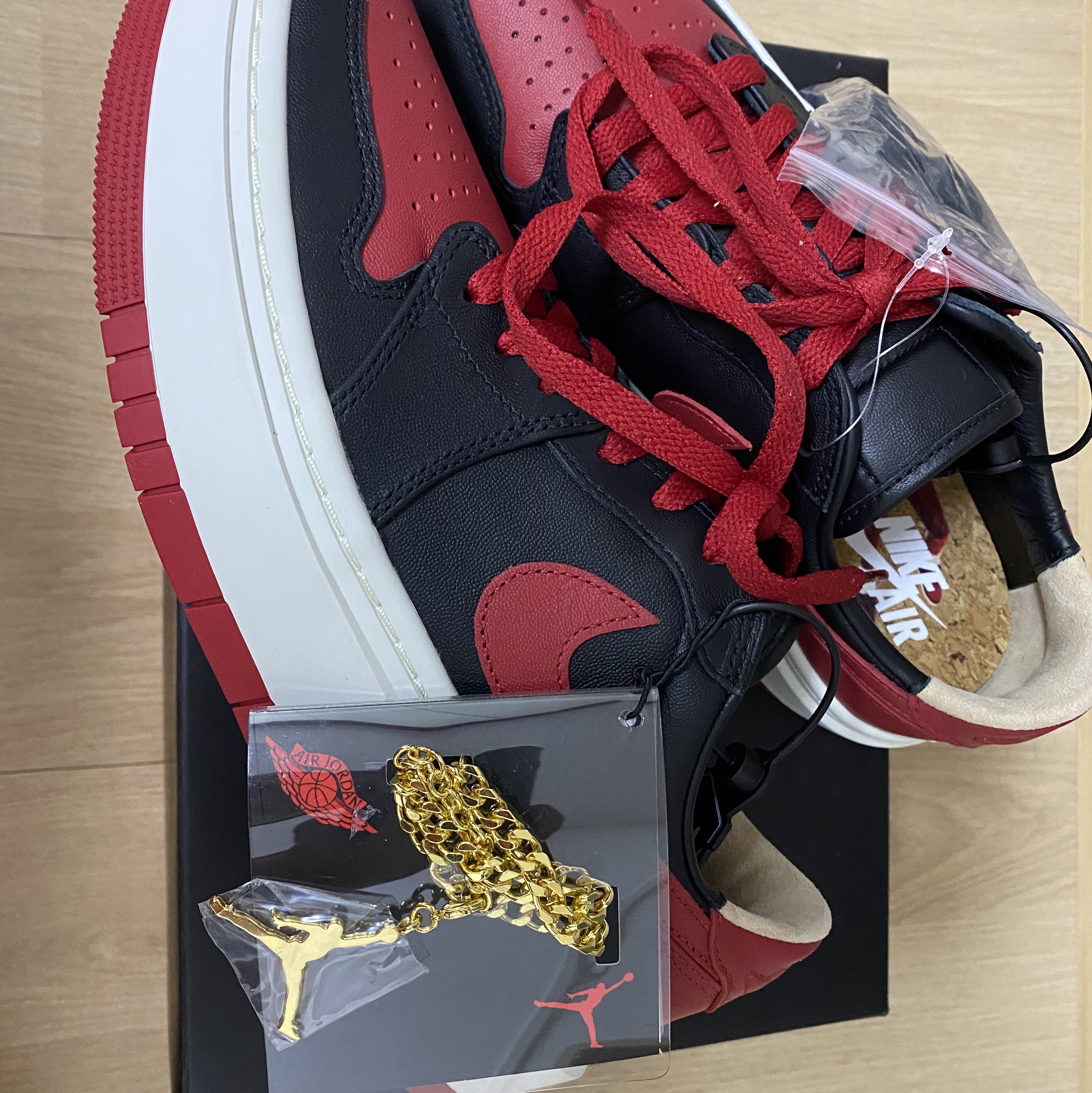 (W) Jordan 1 Elevate Low SE Bred 착용 스타일 - 1