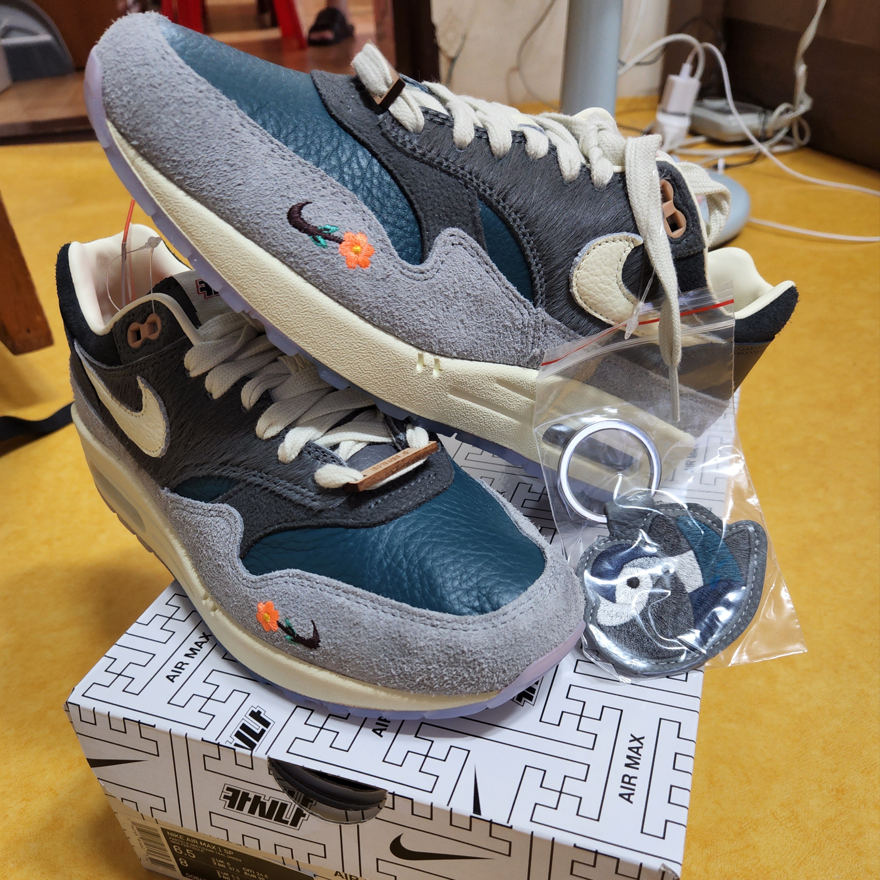 Nike x Kasina Air Max 1 SP Won-Ang Particle Grey 착용 스타일 - 1