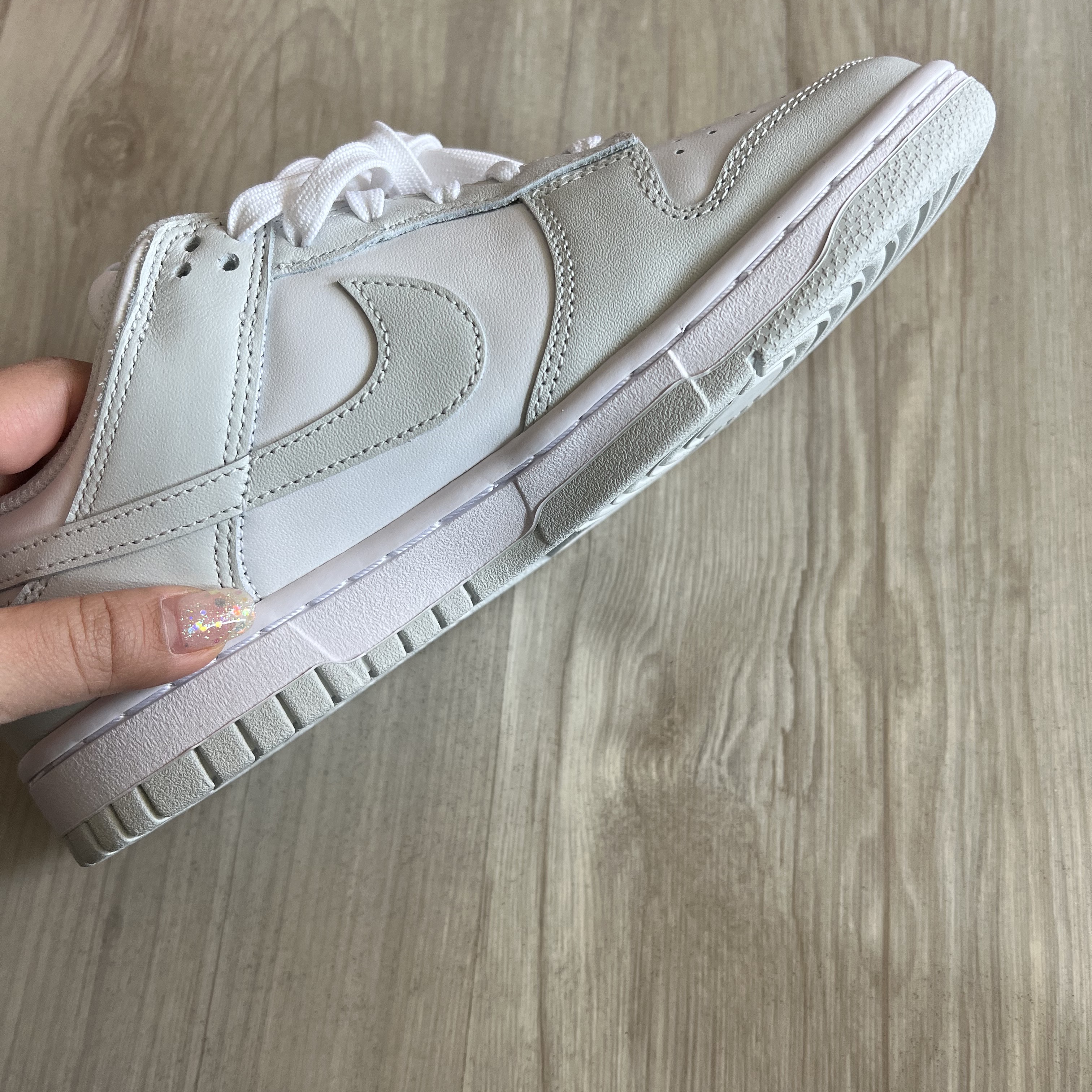 (W) Nike Dunk Low Photon Dust 착용 스타일