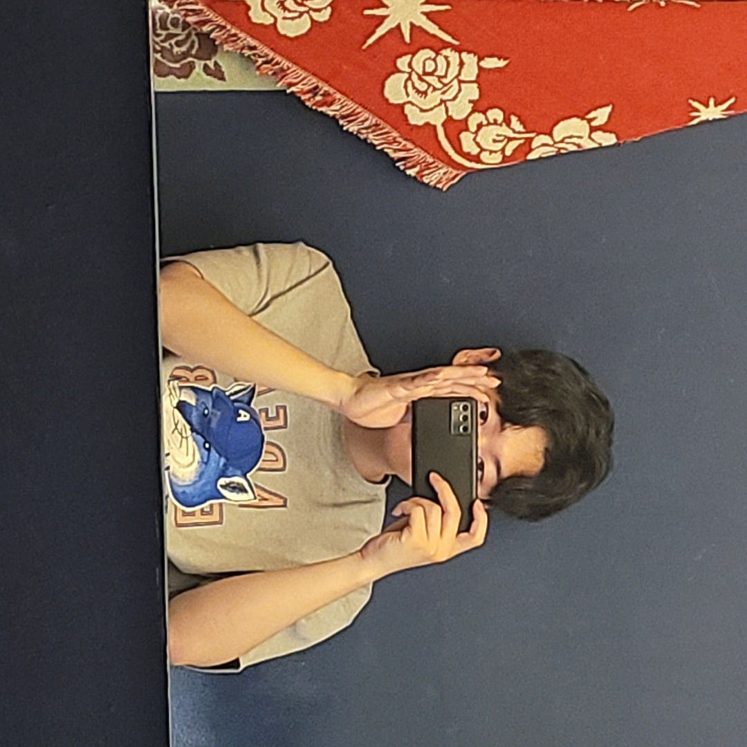 Maison Kitsune x Ader Error The Bluest Fox T-Shirt Grey 착용 스타일