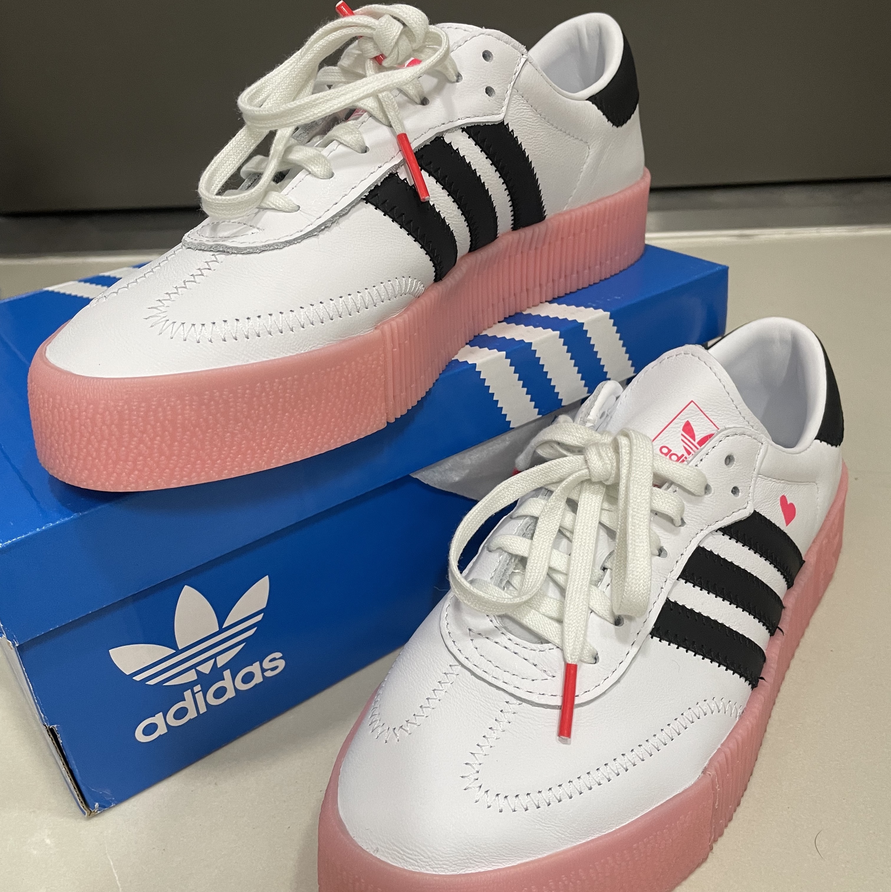 (W) Adidas Sambarose White Pink 착용 스타일