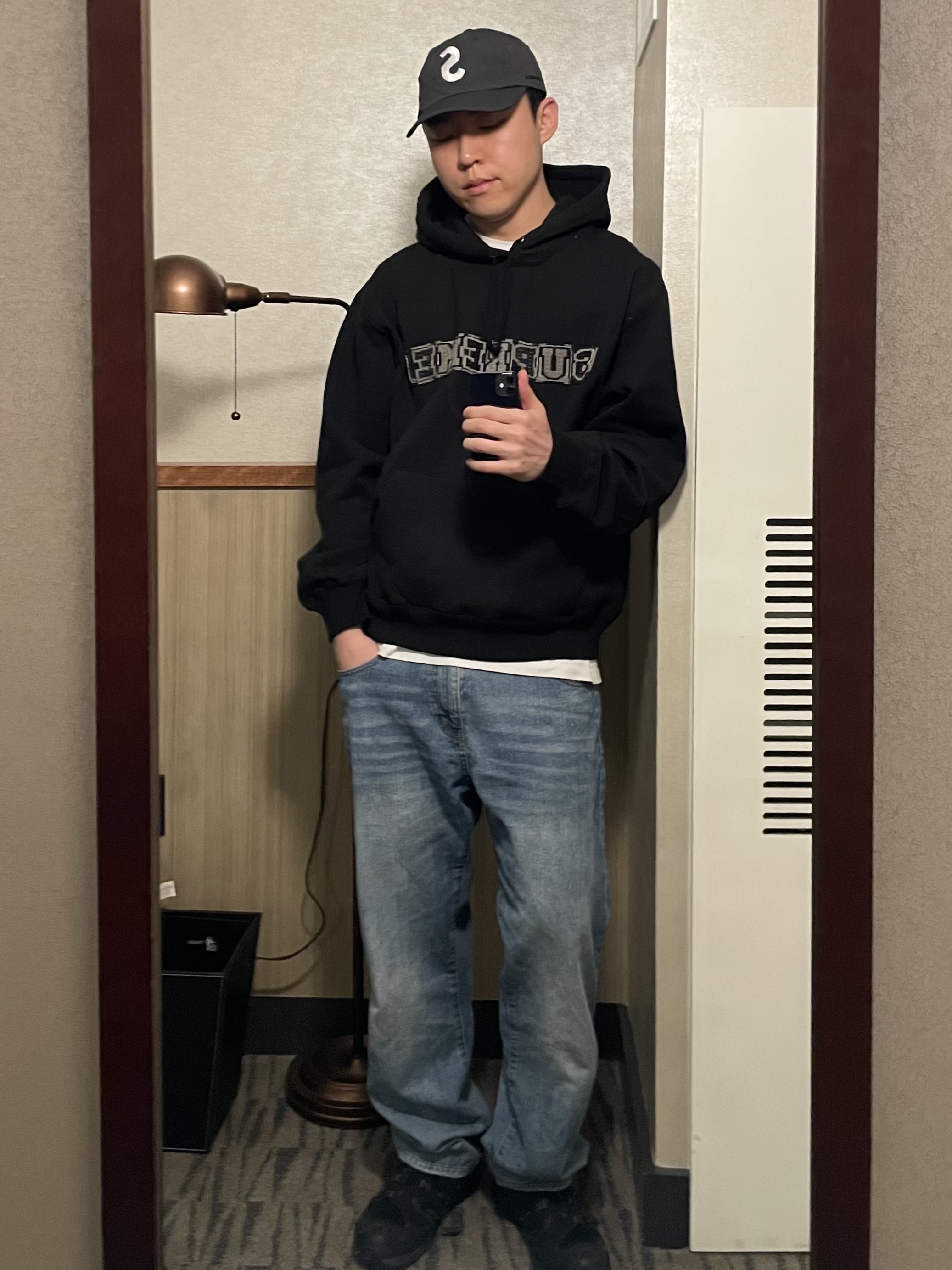 Supreme Cordura Ripstop S Logo 6-Panel Black - 23SS, Supreme Beaded Hooded Sweatshirt Black - 23SS 착용 스타일 - 1