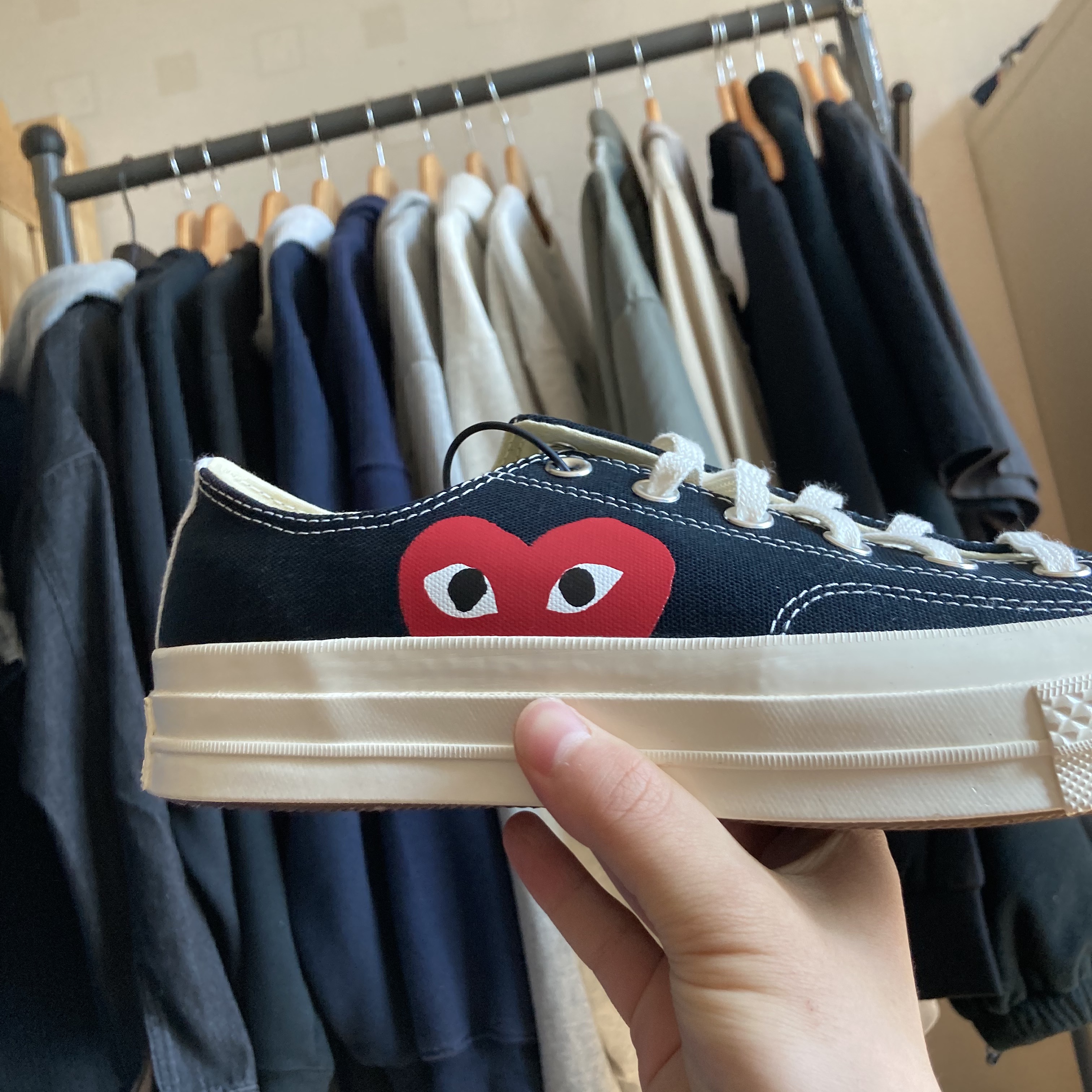 Converse x Play Comme des Garcons Chuck 70 Ox Black 착용 스타일