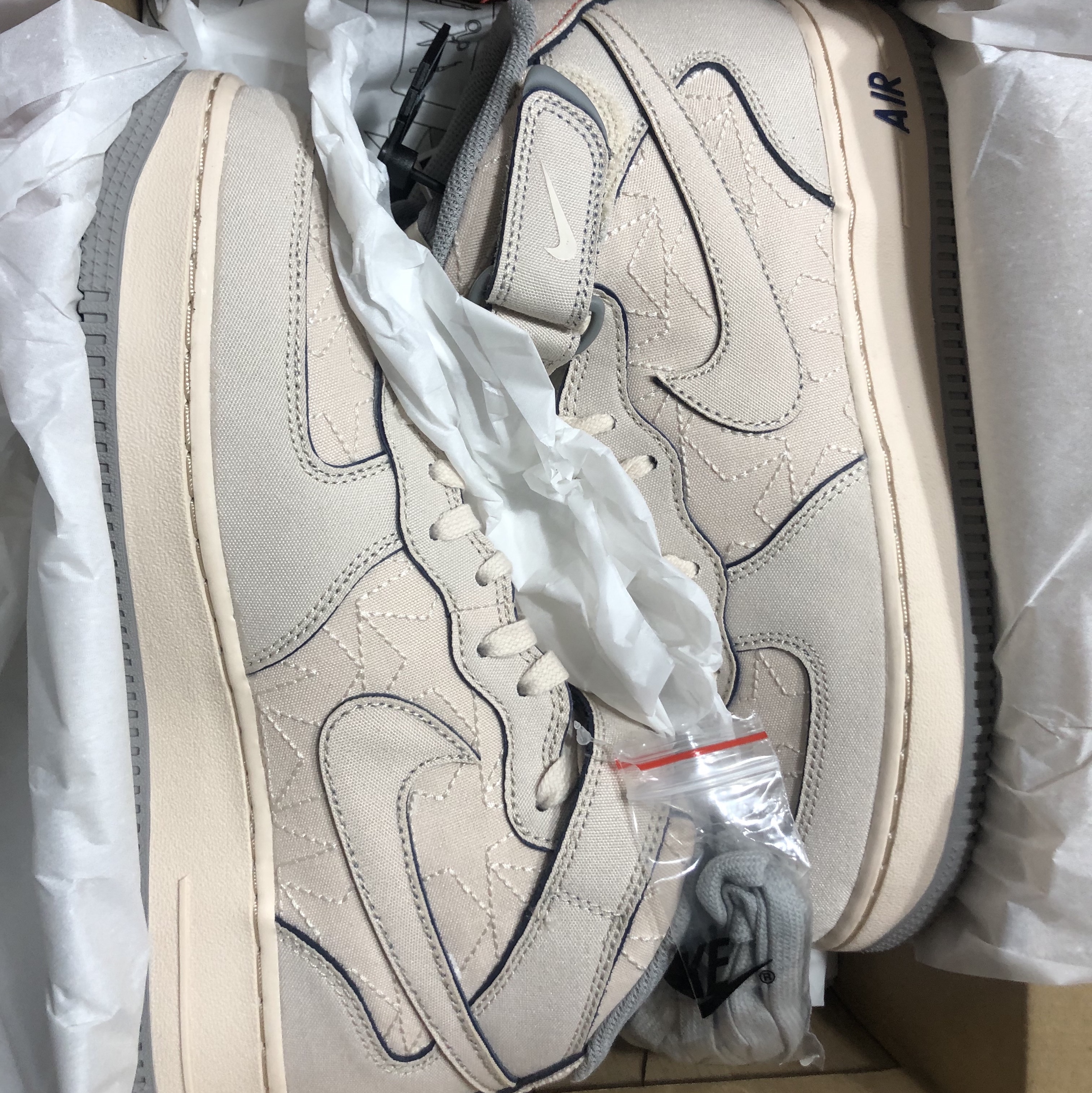 Nike Air Force 1 Mid '07 Pearl White 착용 스타일 - 4