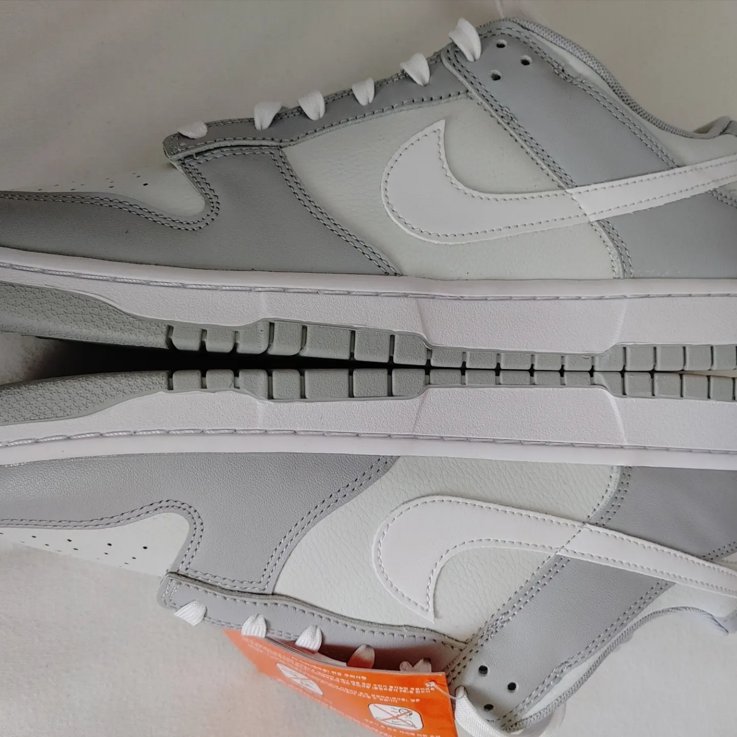 Nike Dunk Low Retro Wolf Grey 착용 스타일