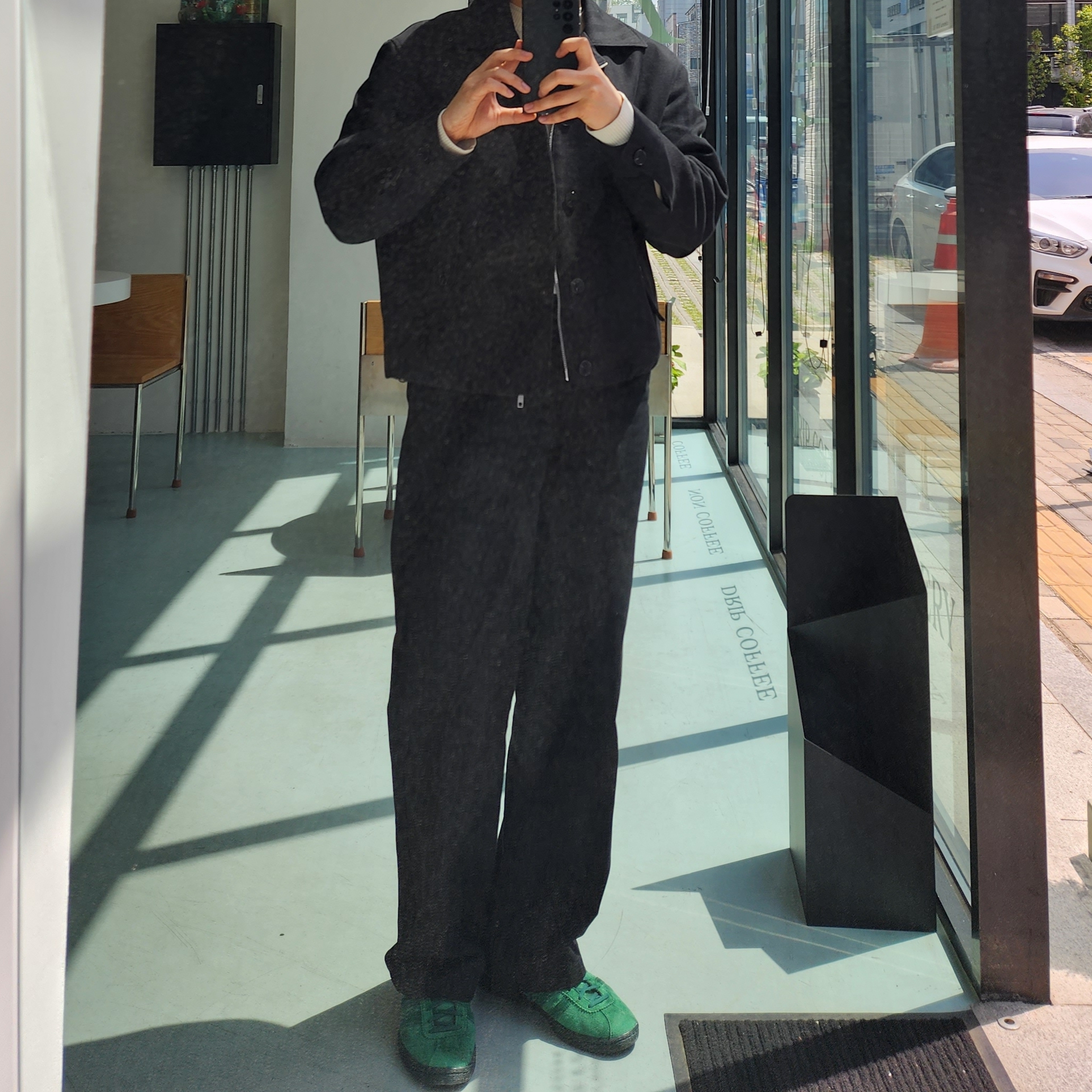Adidas Tobacco Gruen Dark Green 착용 스타일