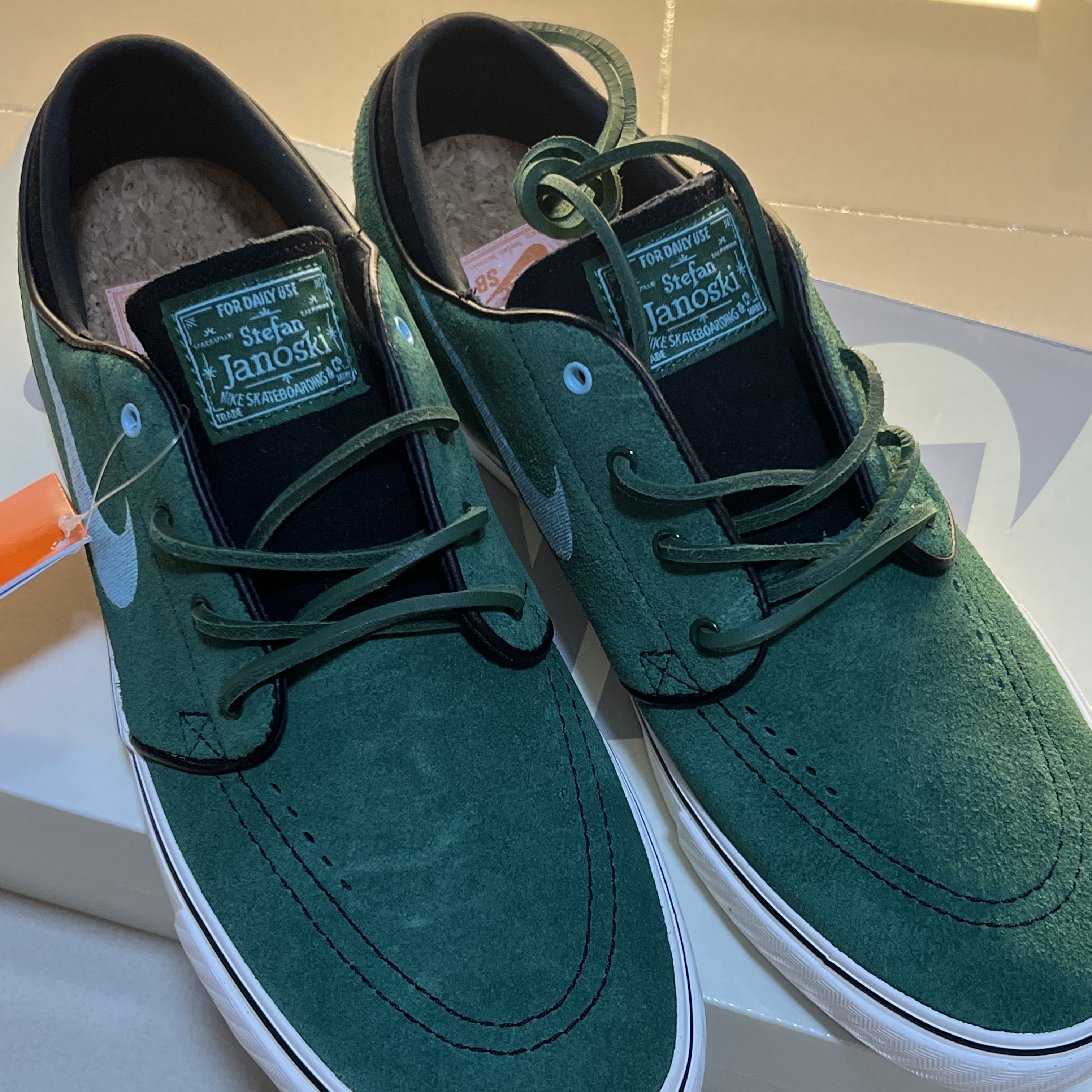 Nike SB Zoom Stefan Janoski OG+ Gorge Green 착용 스타일