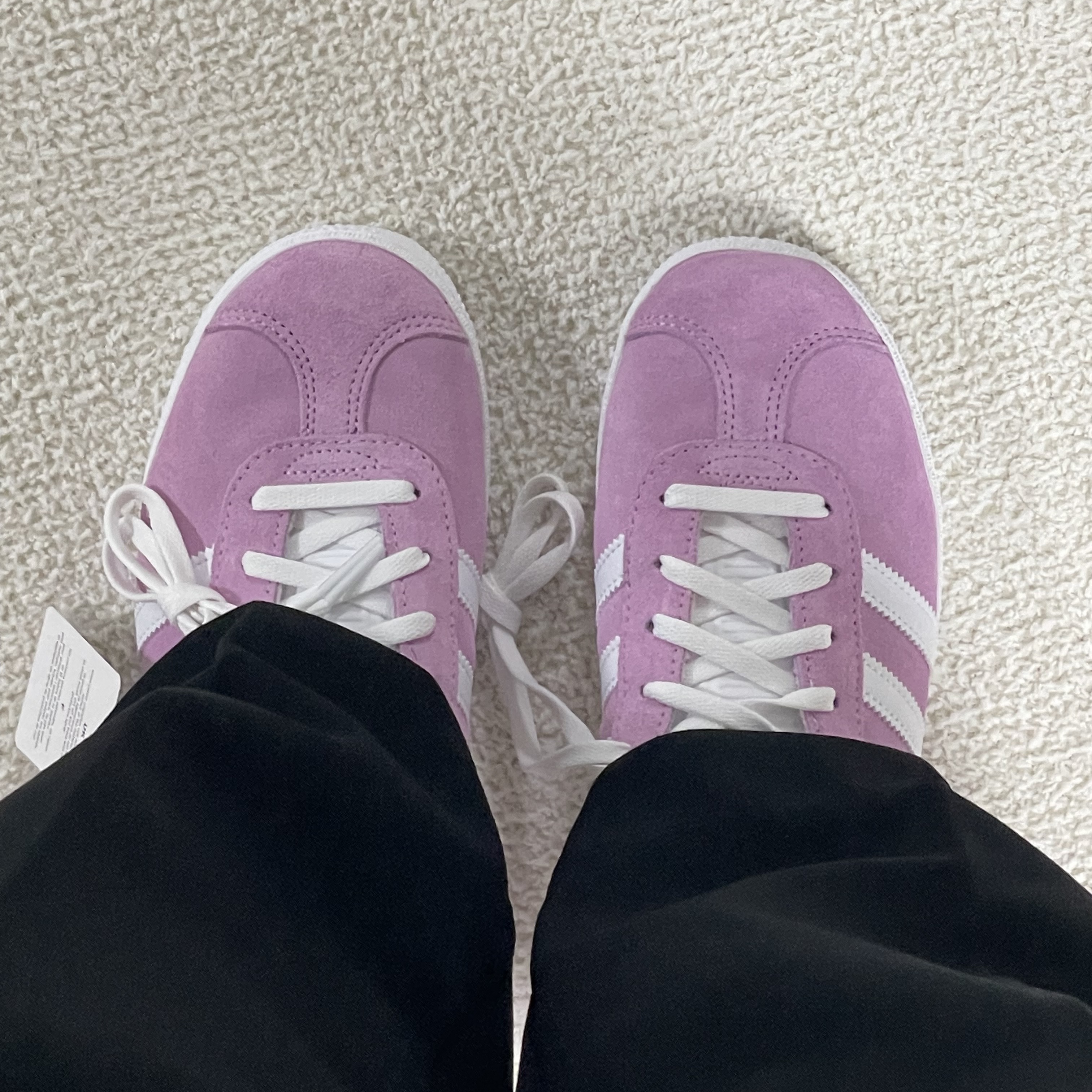 (J) Adidas Gazelle Bliss Lilac 착용 스타일 - 2