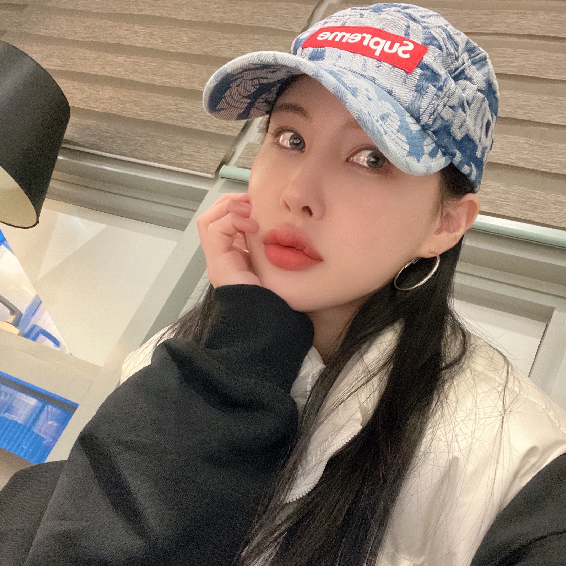 Supreme Fat Tip Jacquard Denim Camp Cap Blue - 22SS 착용 스타일 - 2