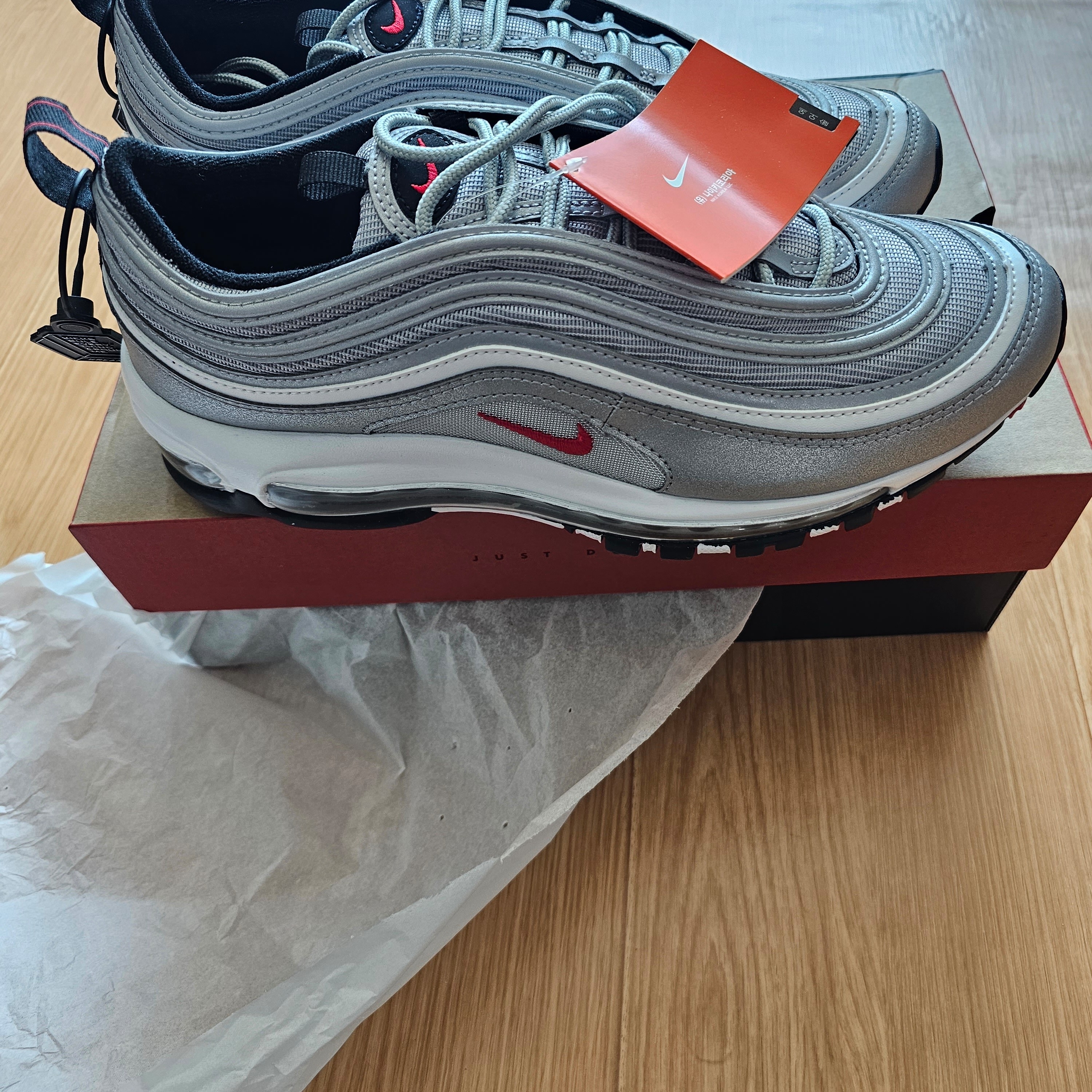 Nike Air Max 97 OG Silver Bullet 2022 착용 스타일 - 1