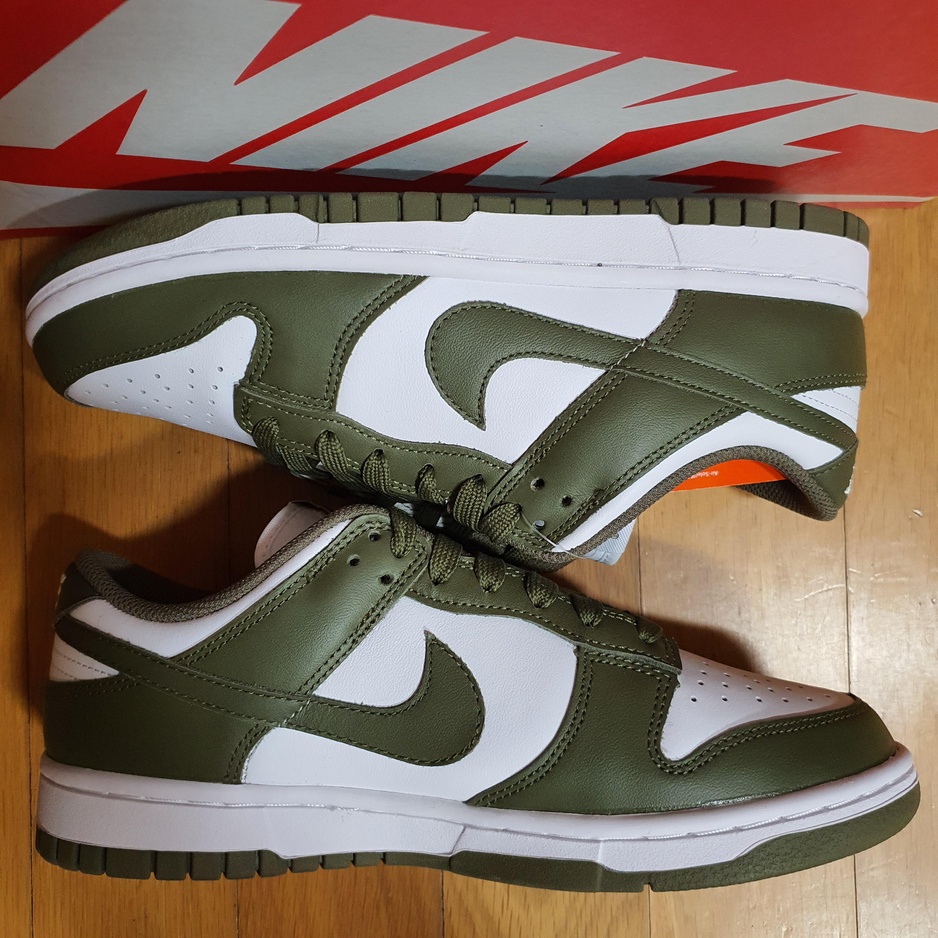 (W) Nike Dunk Low Medium Olive 착용 스타일