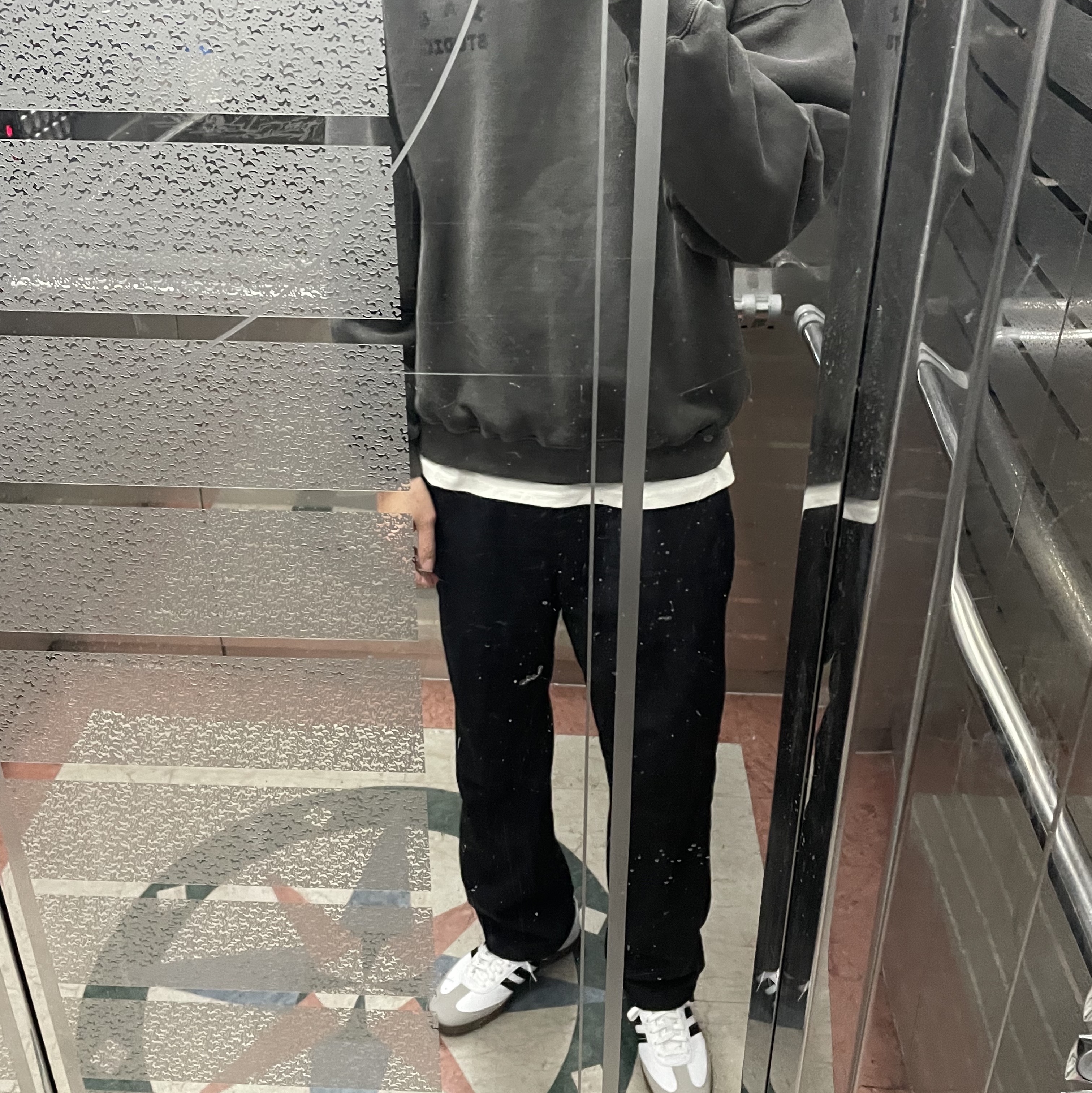 Adidas Samba Vegan White Black, IAB Studio Pigment Sweatshirt Black 착용 스타일