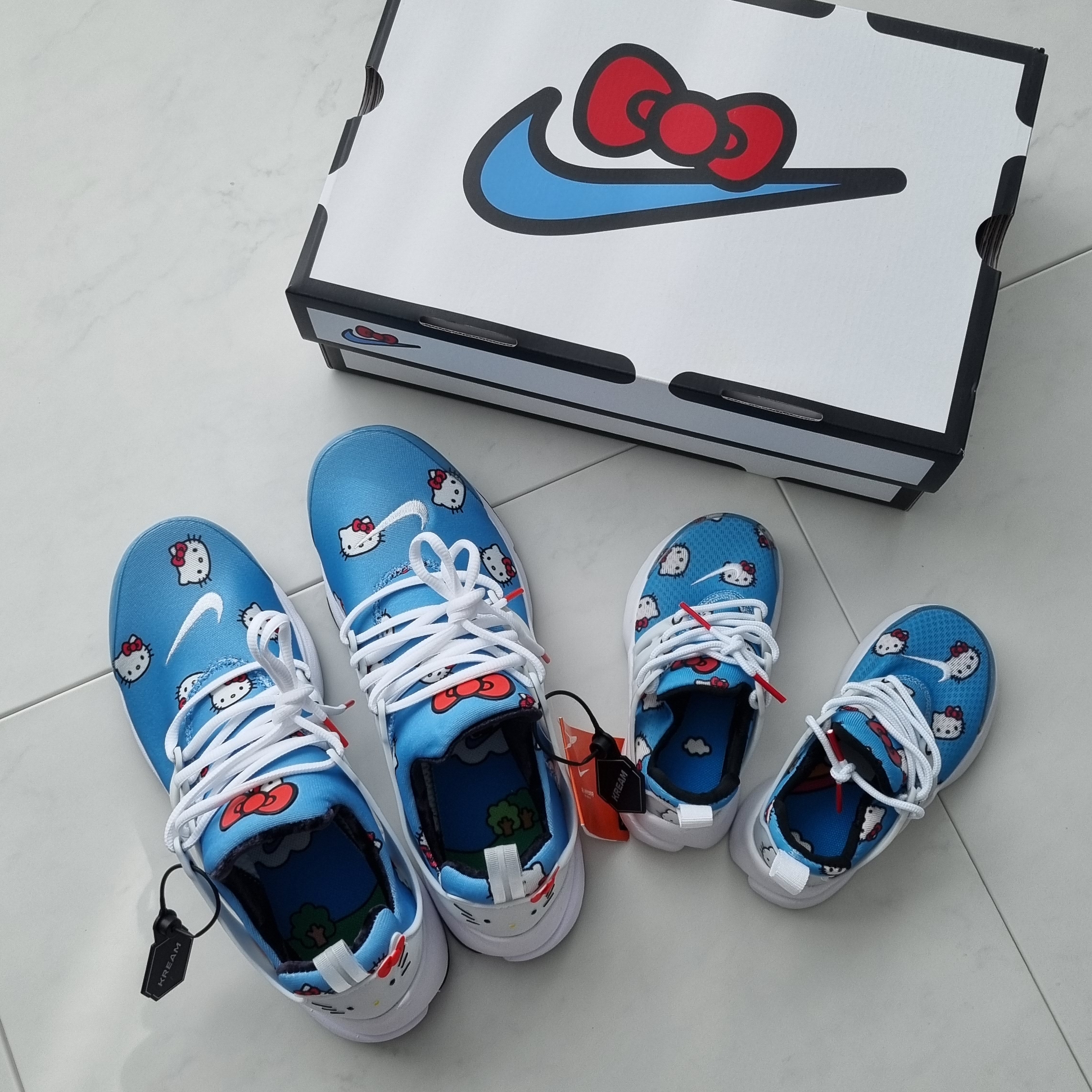 Nike x Hello Kitty Air Presto University Blue 착용 스타일 - 1