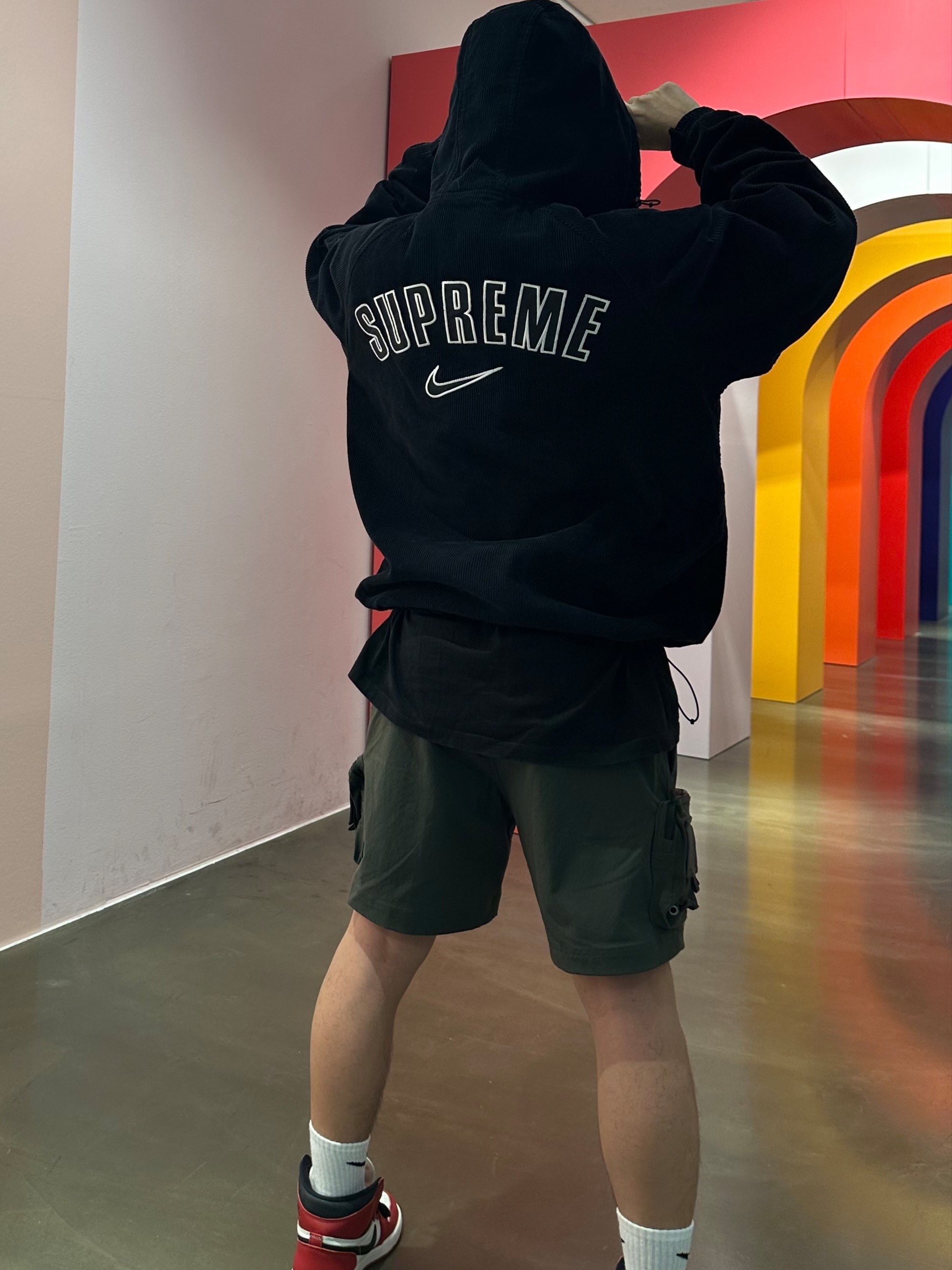 Nike ACG Cargo Shorts Sequoia - Asia, Jordan 1 Retro High OG Chicago 2022 착용 스타일