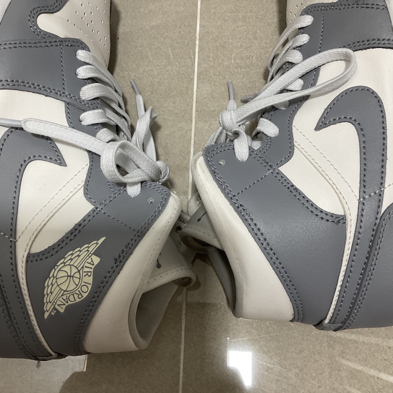(W) Jordan 1 Mid Sail Stealth 착용 스타일