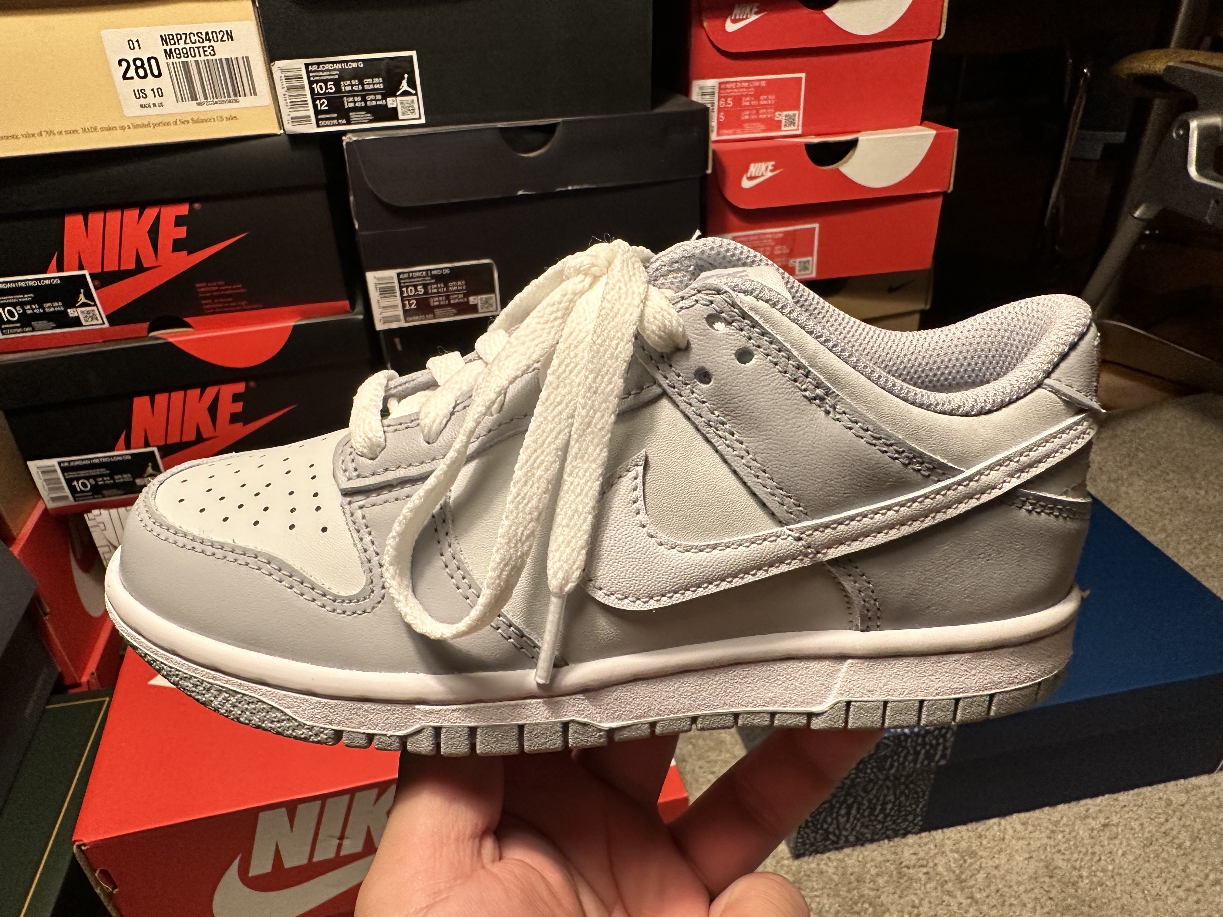 (GS) Nike Dunk Low Wolf Grey 착용 스타일 - 3
