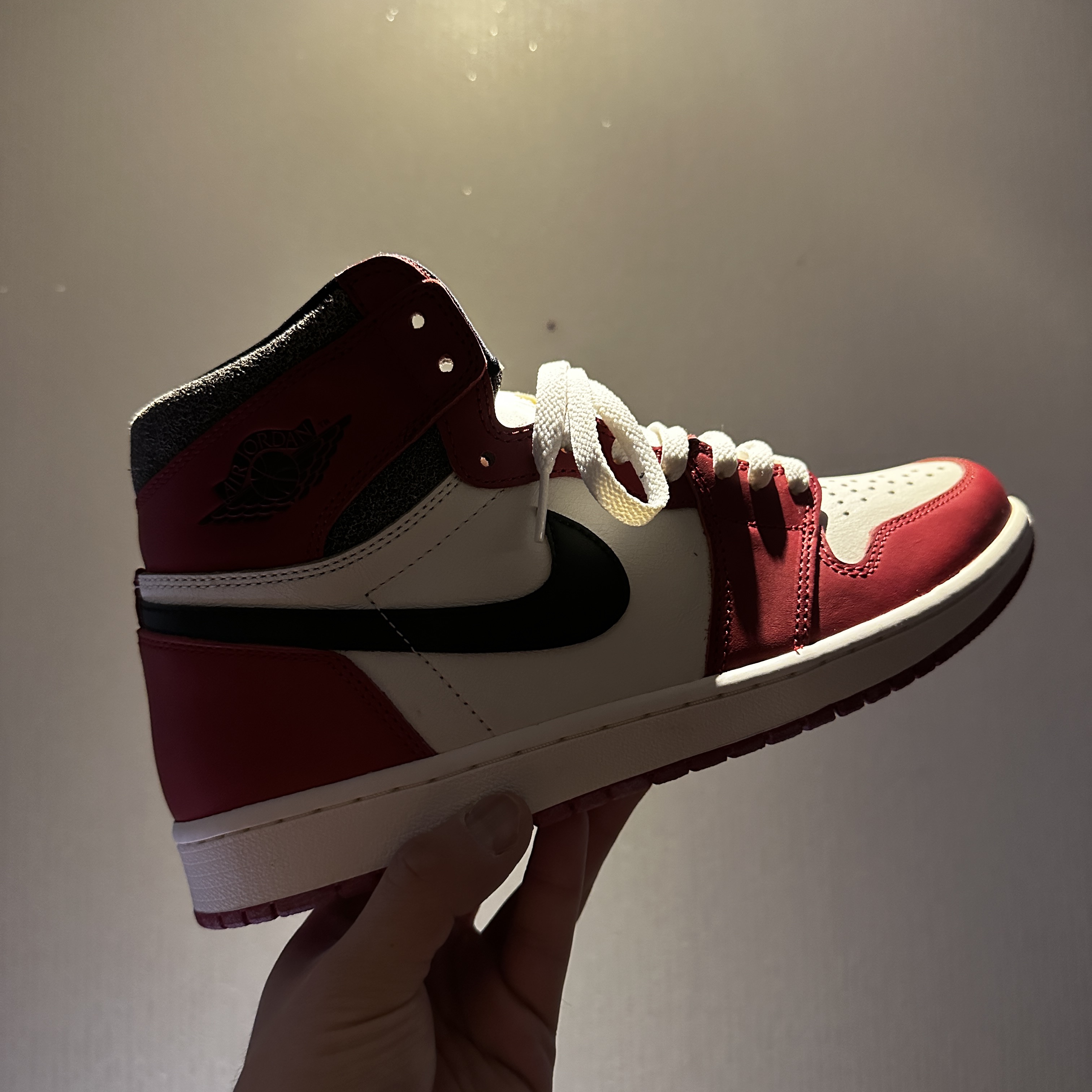 Jordan 1 Retro High OG Chicago 2022 착용 스타일 - 1