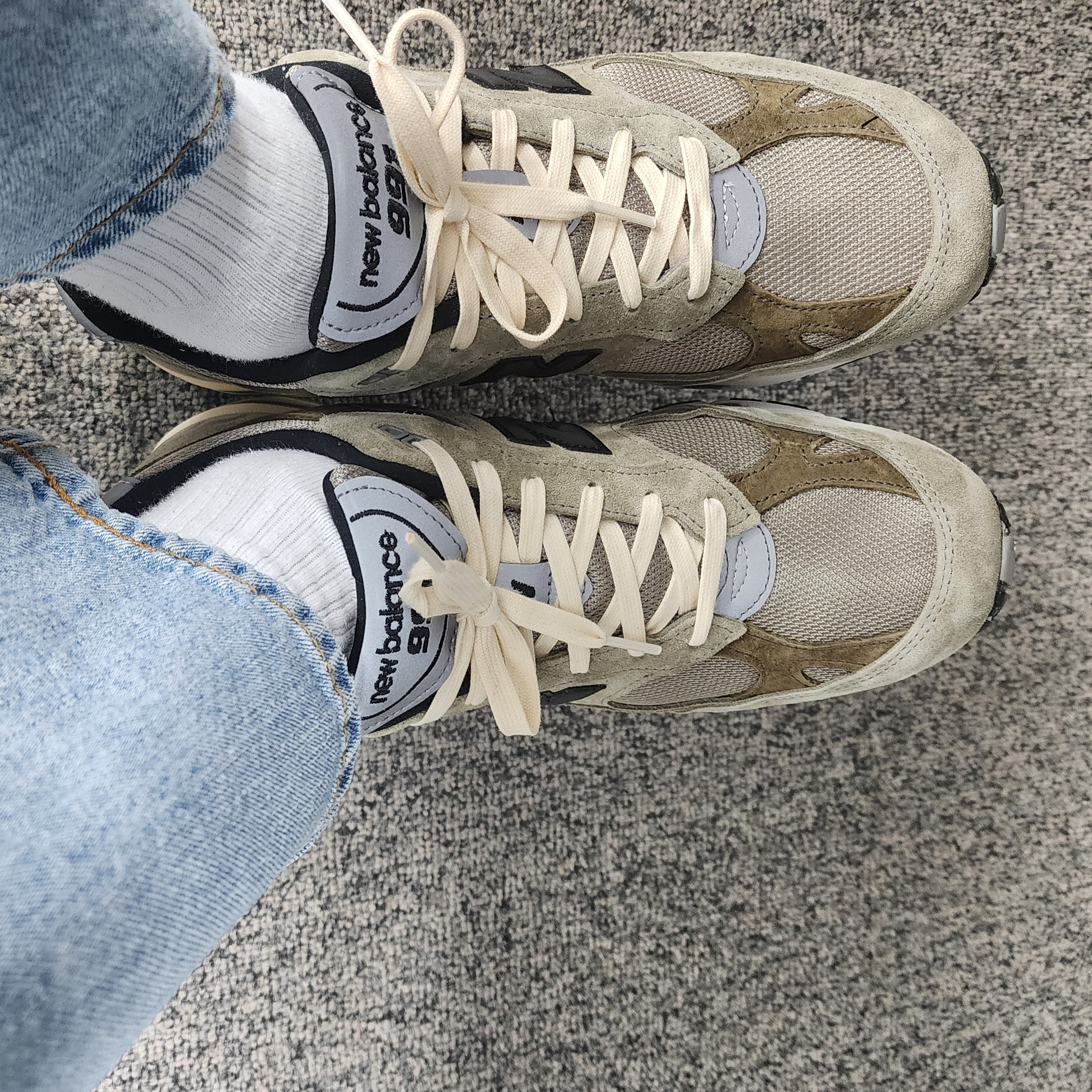 New Balance x JJJJound 991 Made in UK Grey 착용 스타일 - 1
