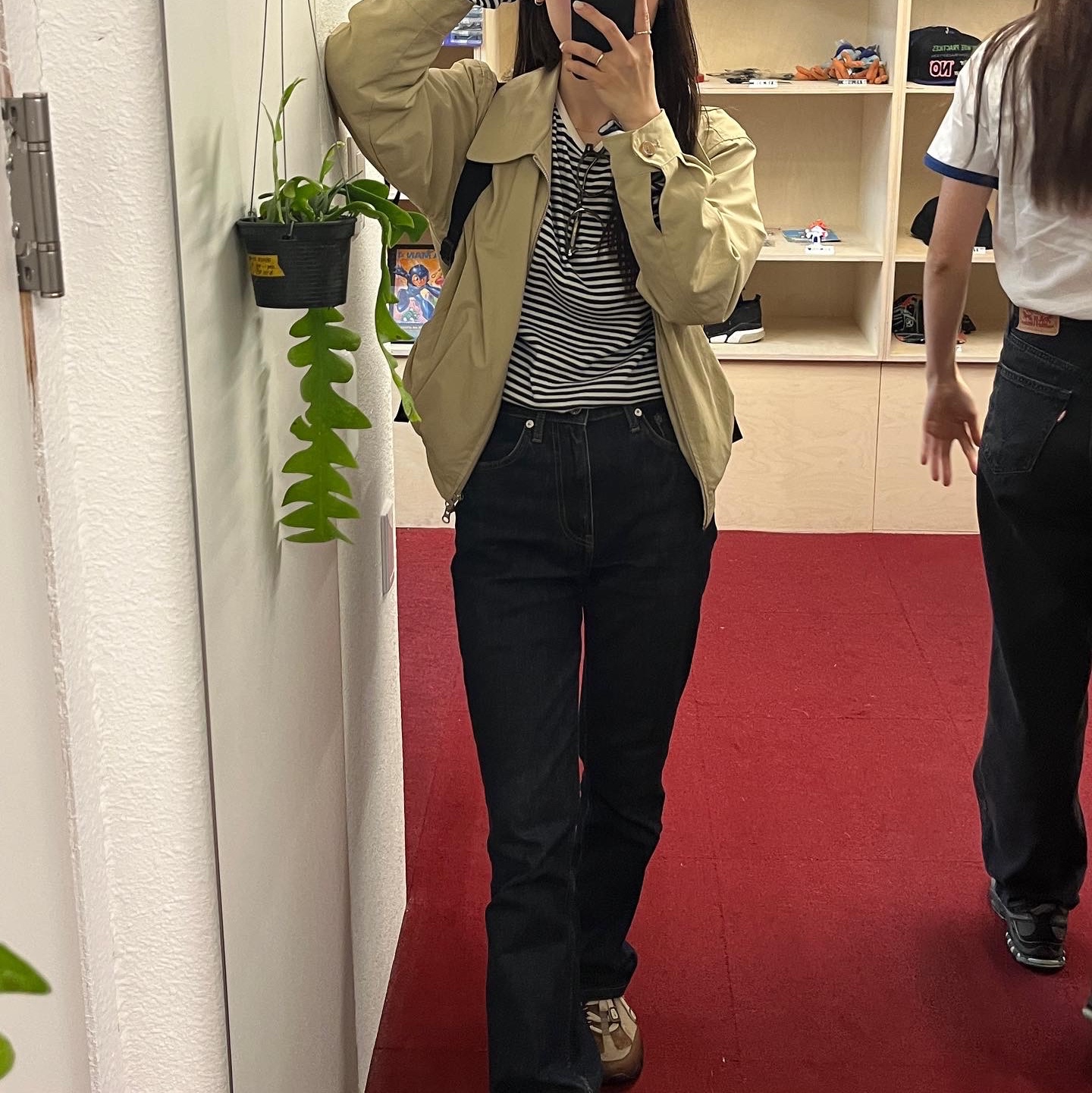 Nike x Jacquemus Air Humara LX Ale Brown and Gold 착용 스타일
