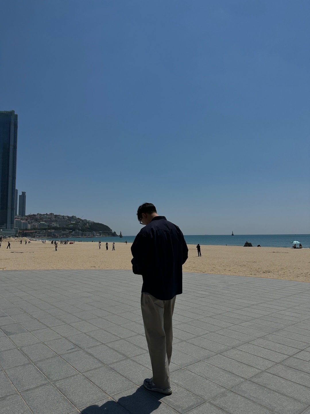 뉴발란스 992 메이드 인 USA 그레이 - D 스탠다드 착용 스타일 - 1