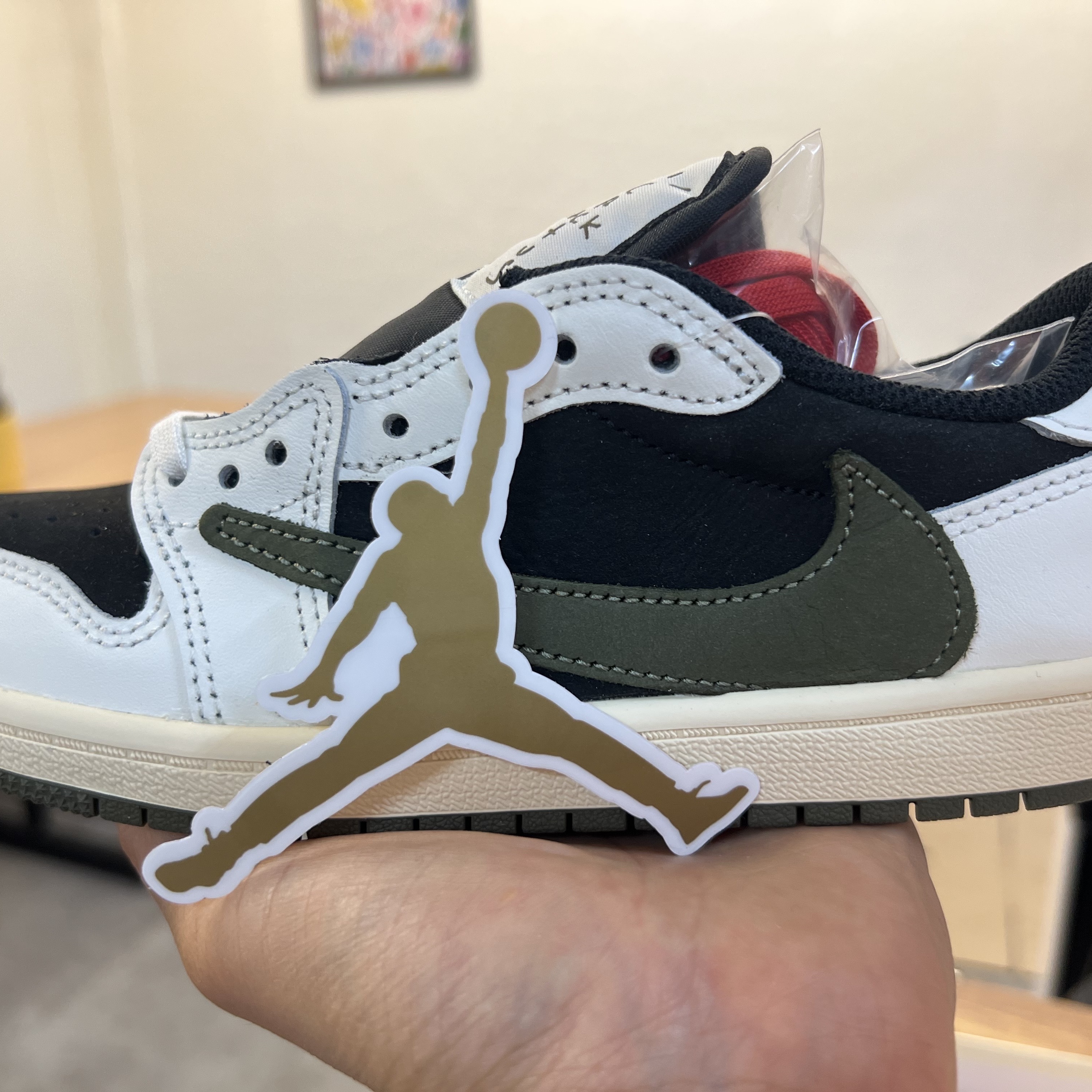 (PS) Jordan 1 x Travis Scott Retro Low OG SP Medium Olive, (TD) Jordan 1 x Travis Scott Retro Low OG SP Medium Olive 착용 스타일 - 1