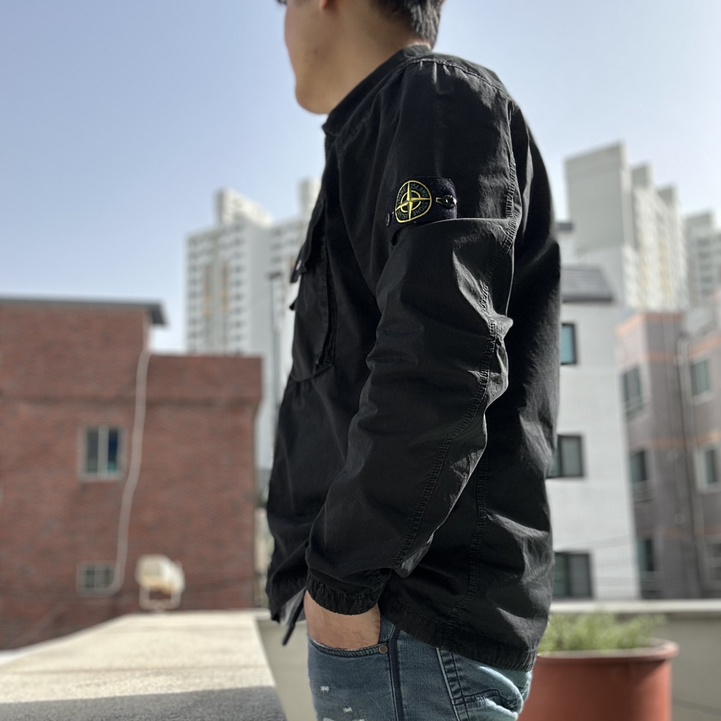 Stone Island 113WN T.CO+OLD Overshirt Black - 21FW 착용 스타일
