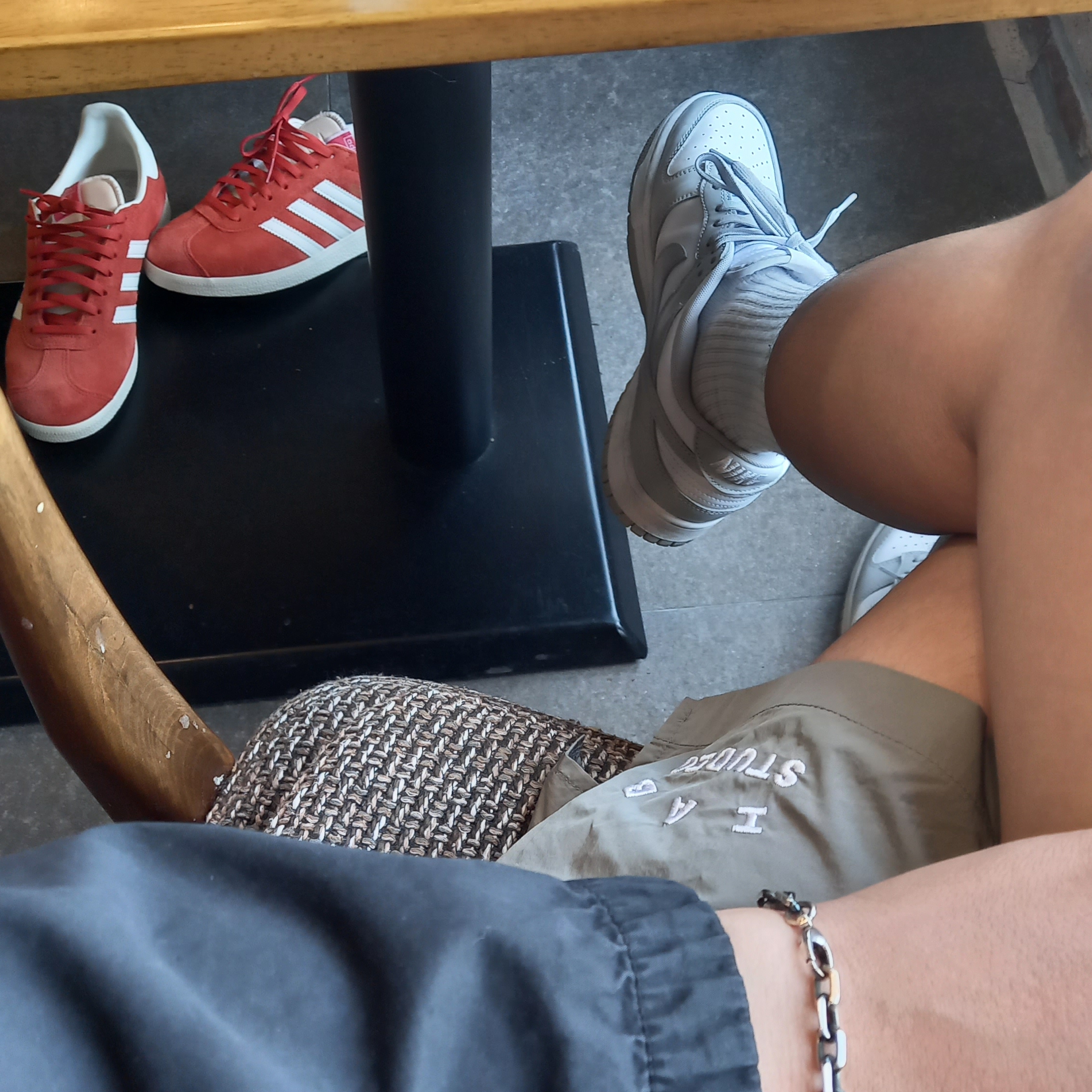 Adidas Gazelle 85 Preloved Red Cloud White, IAB Studio Woven Shorts Gray 착용 스타일