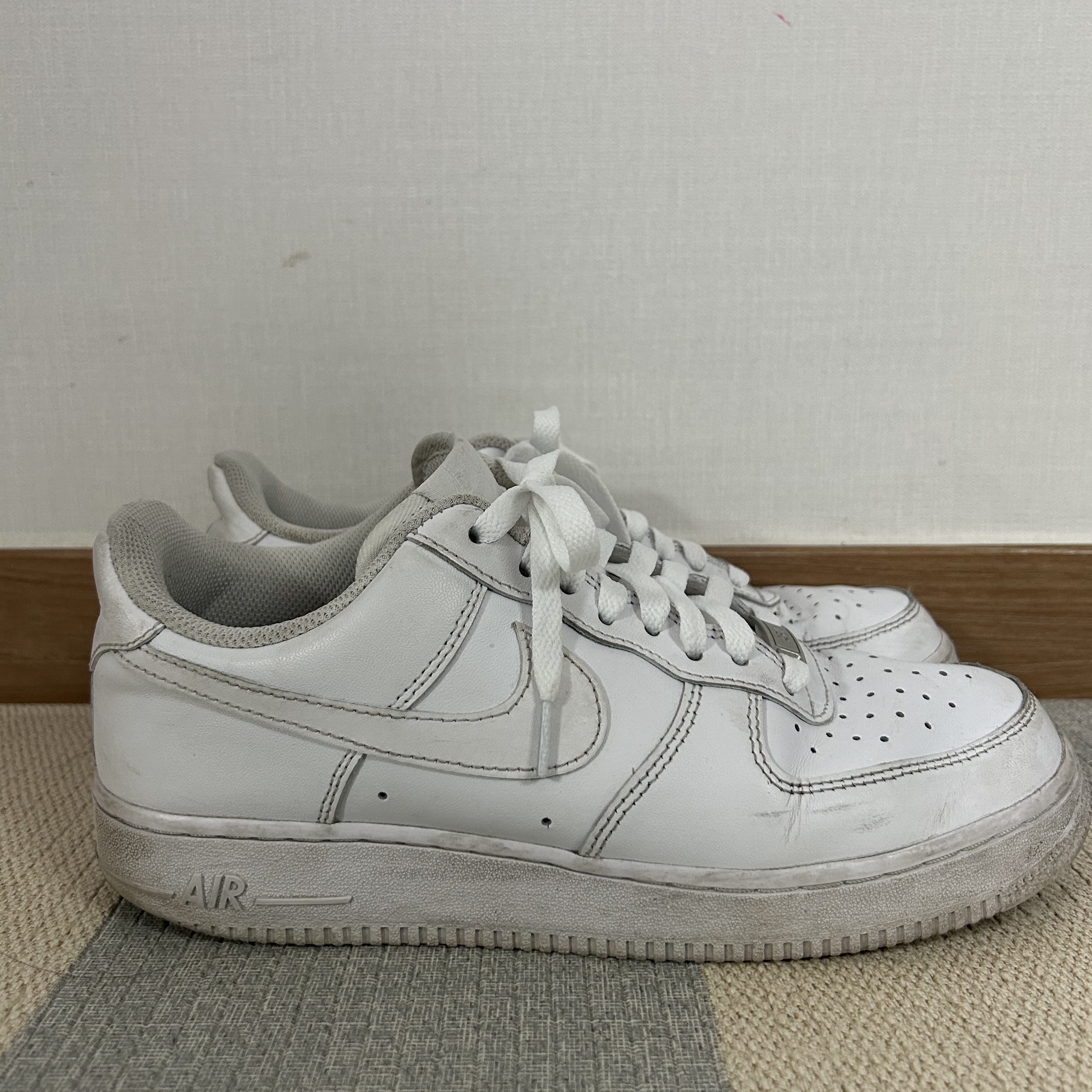 Nike Air Force 1 '07 Low White 착용 스타일
