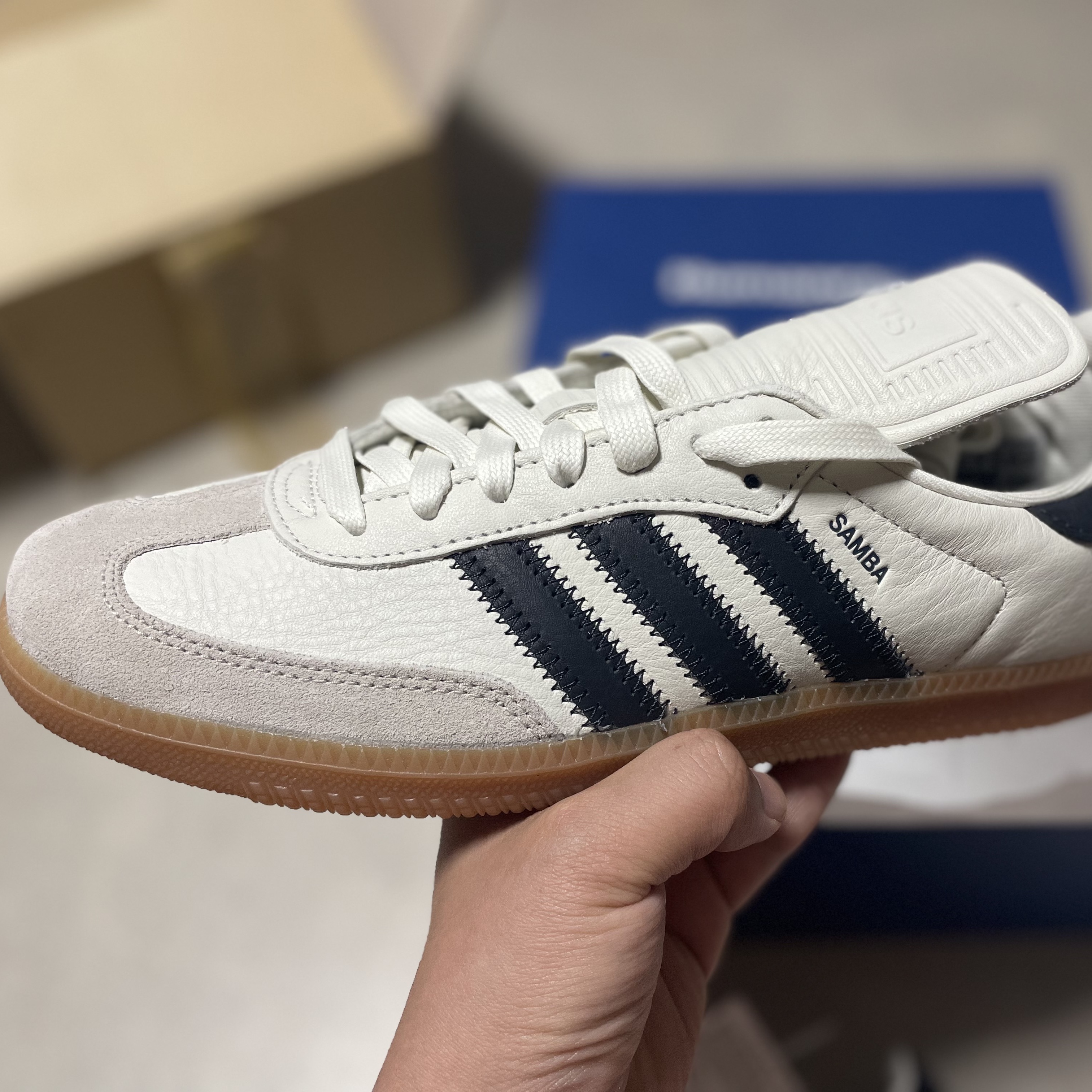 Adidas x Pharrell Williams Humanrace Samba Cloud White Night Grey 착용 스타일