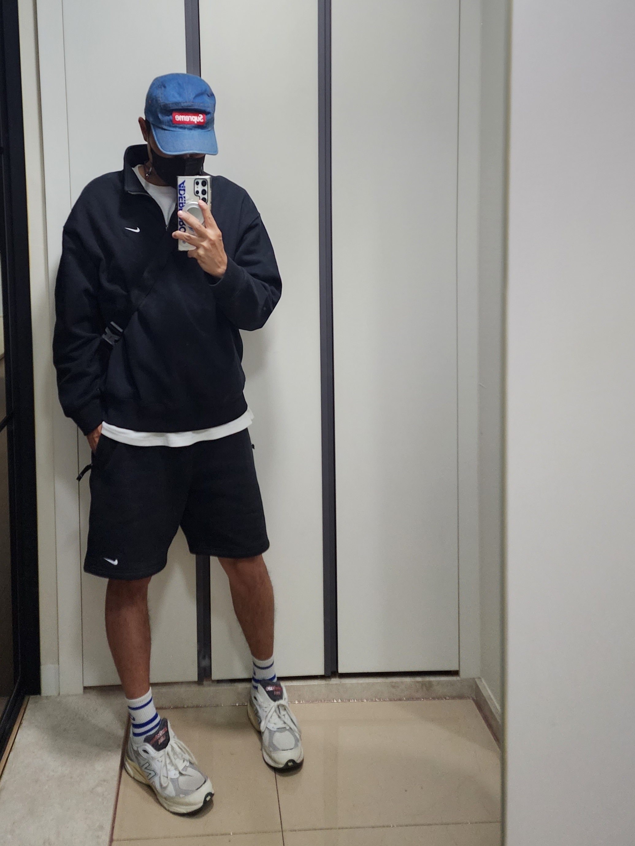 Nike NRG Solo Swoosh Heavy Weight BB Quarter Zip Top Black - Asia, Nike NRG Solo Swoosh Fleece Shorts Black - US/EU 착용 스타일