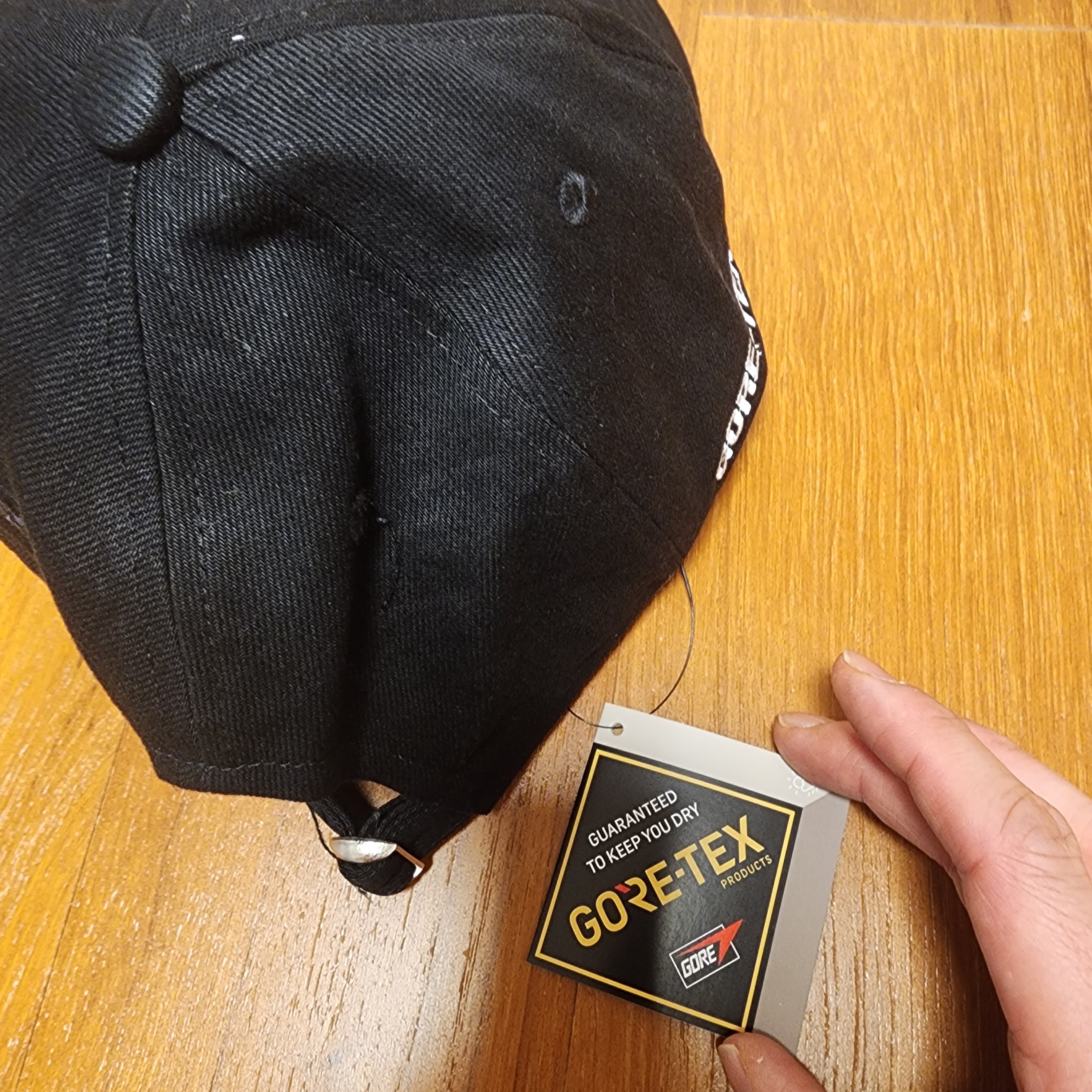 Palace Gore-Tex P 6-Panel Black Denim - 23SS 착용 스타일 - 4