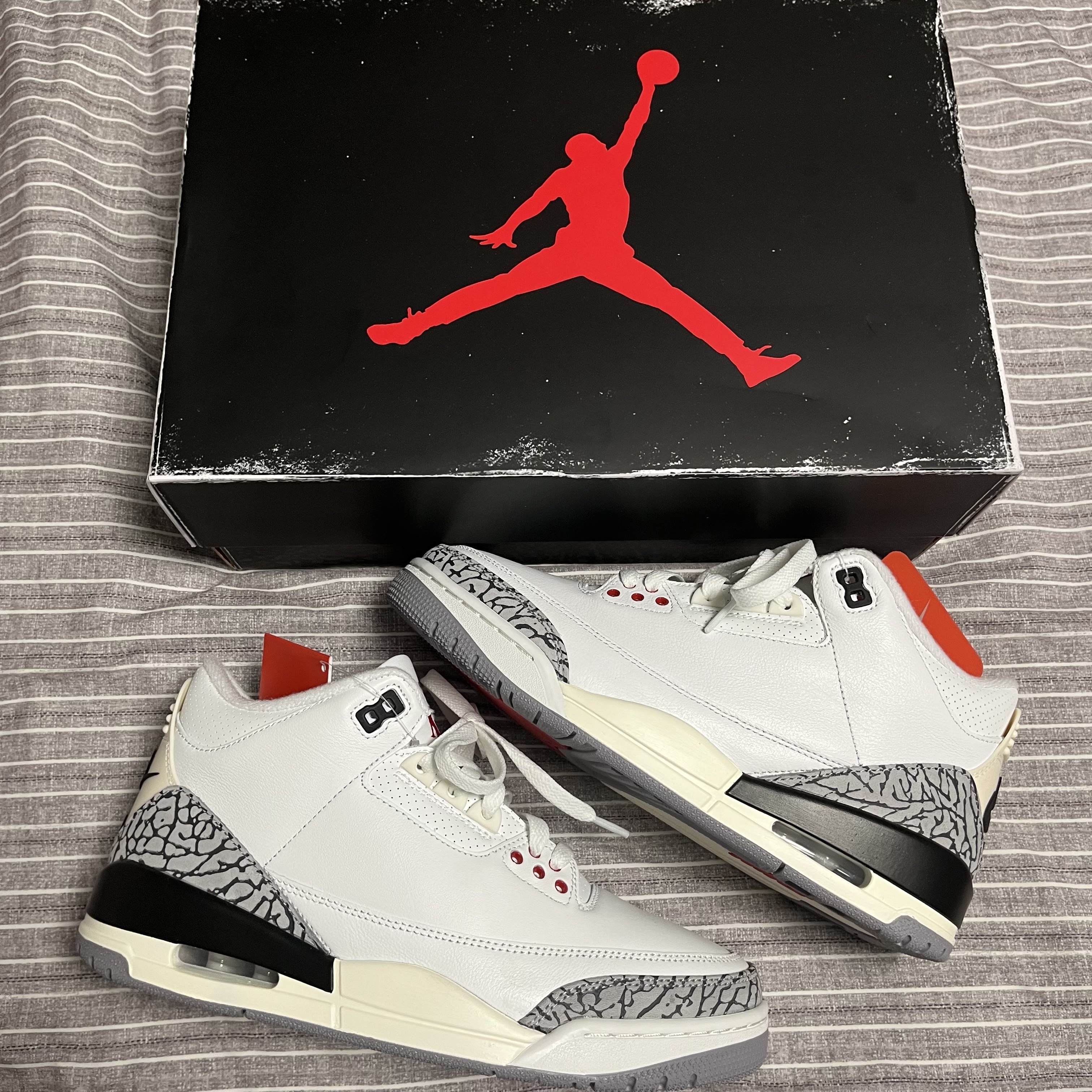 Jordan 3 Retro White Cement Reimagined 착용 스타일
